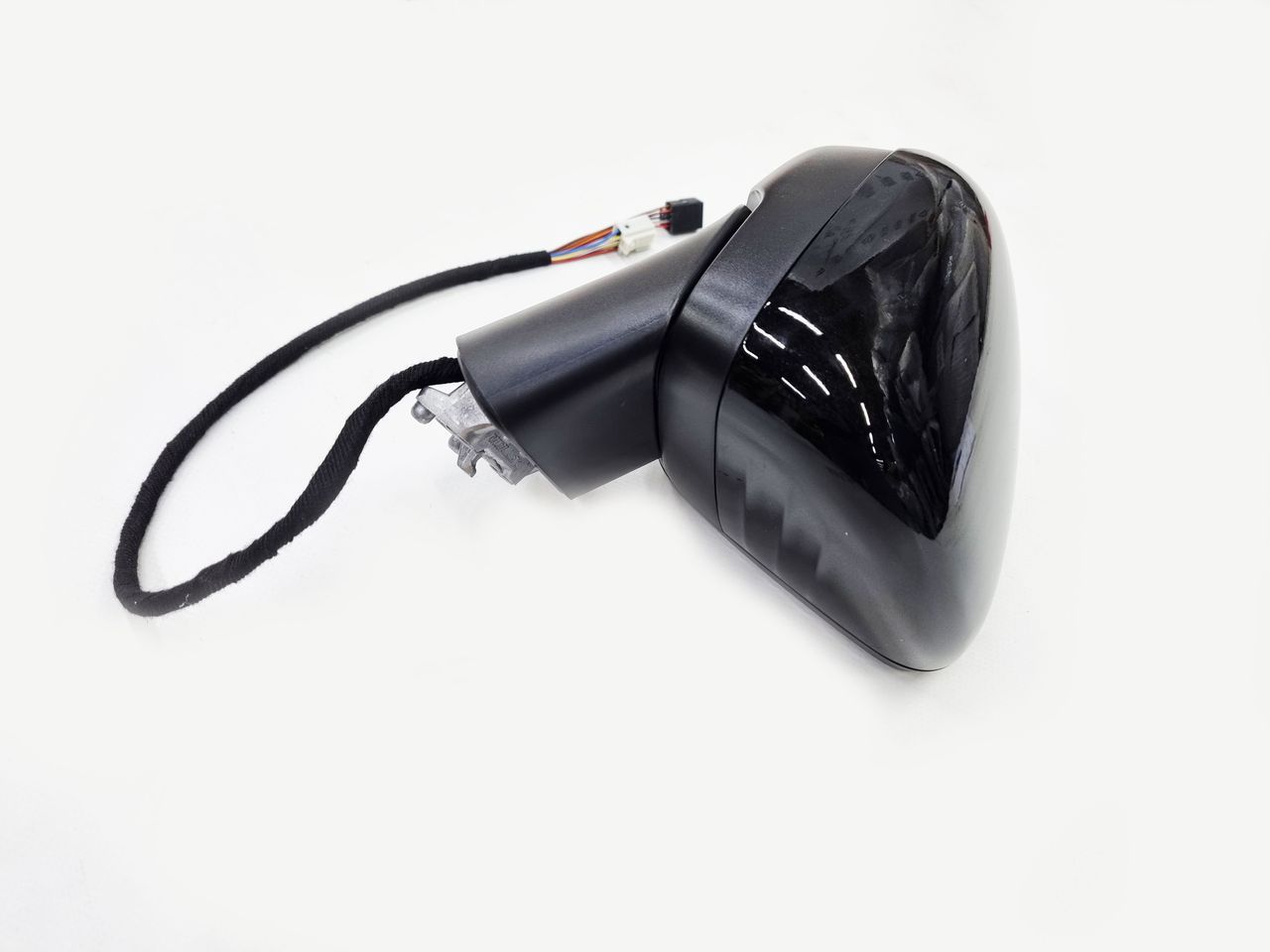 Mercedes CLA C118 дорестайлинг правое зеркало 14 Pin