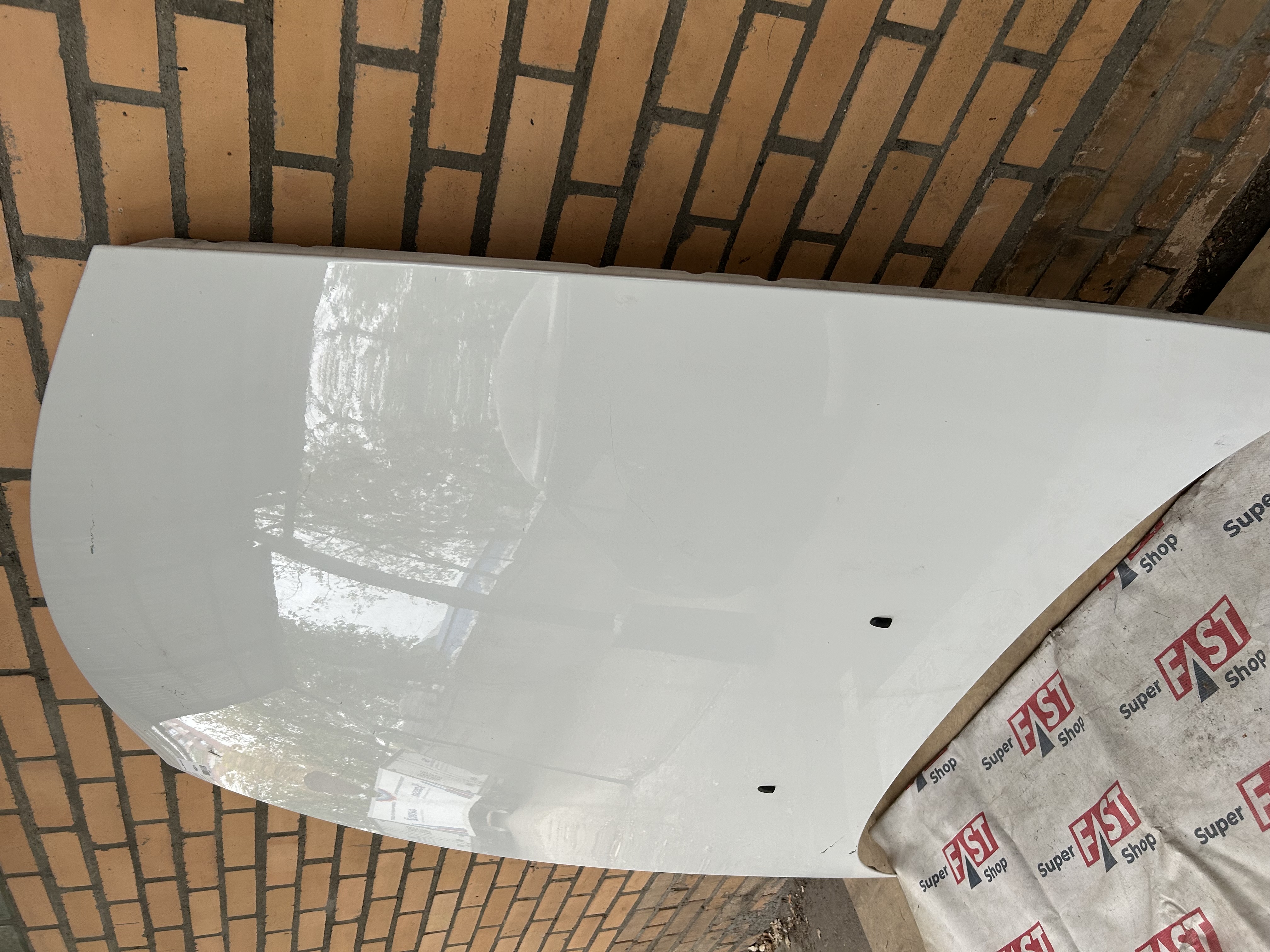 Капот  BMW Z4 2007