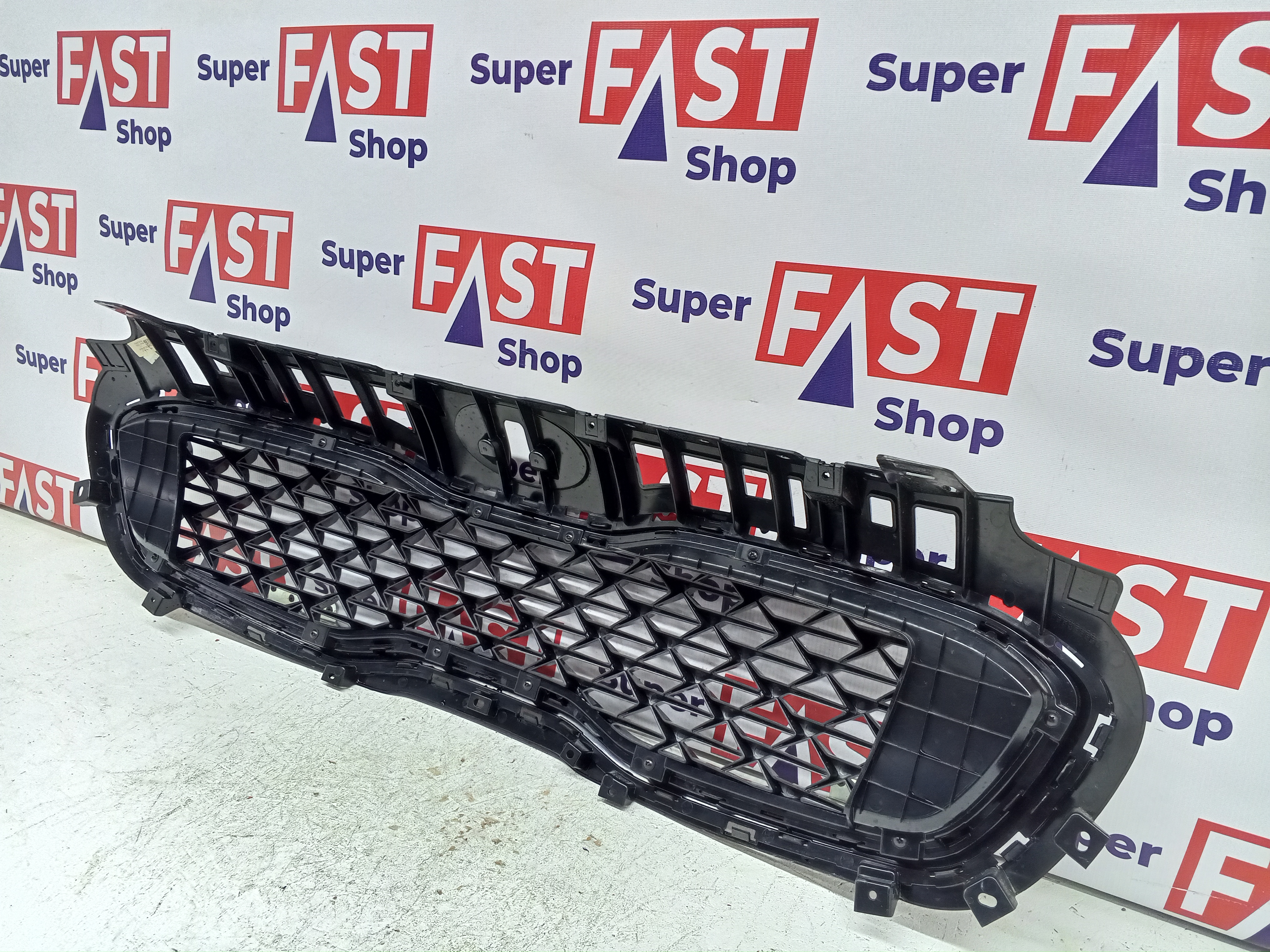 Kia Sportage 4 рест решетка радиатора USA