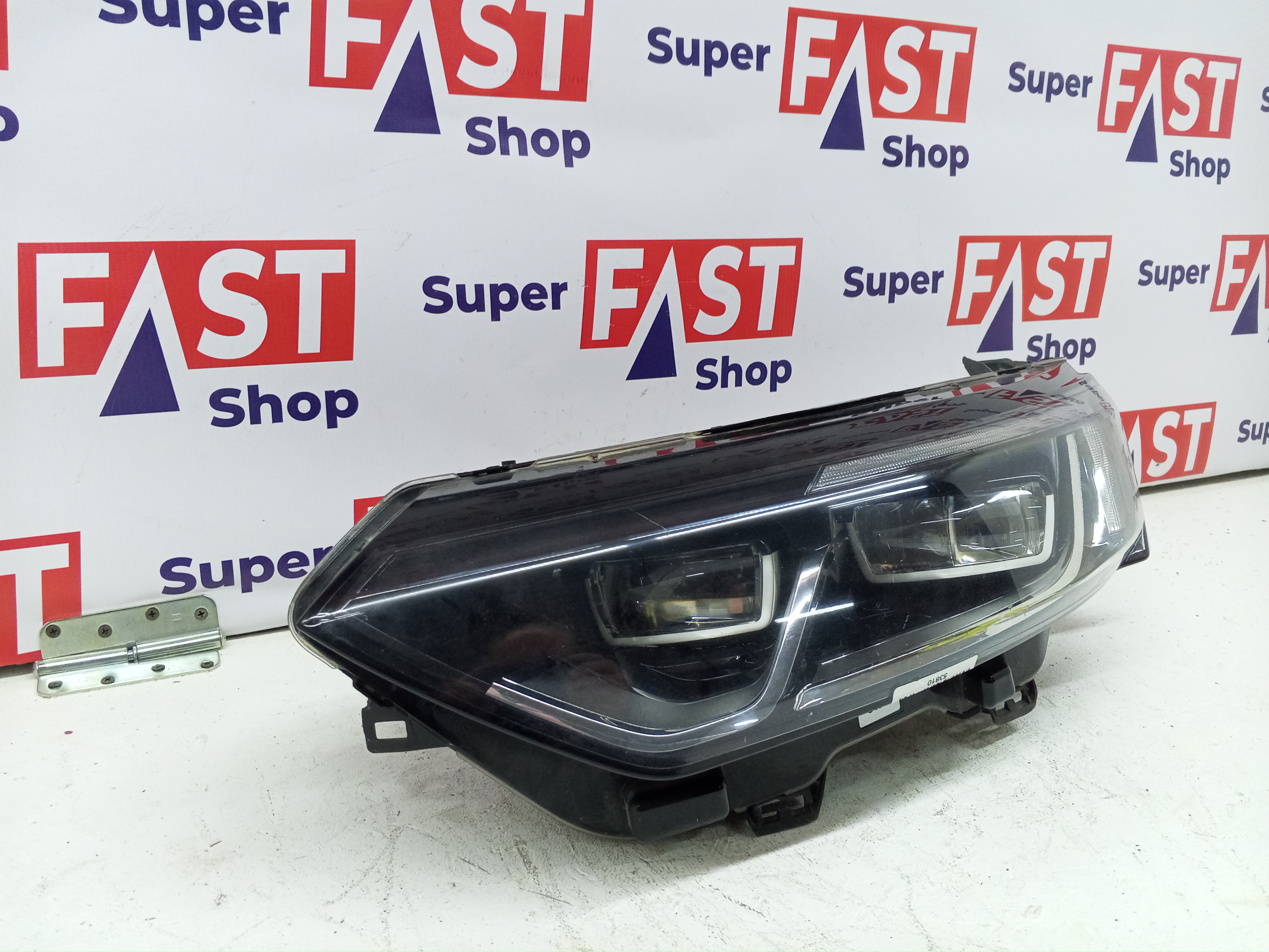 левая фара Renault Koleos LED