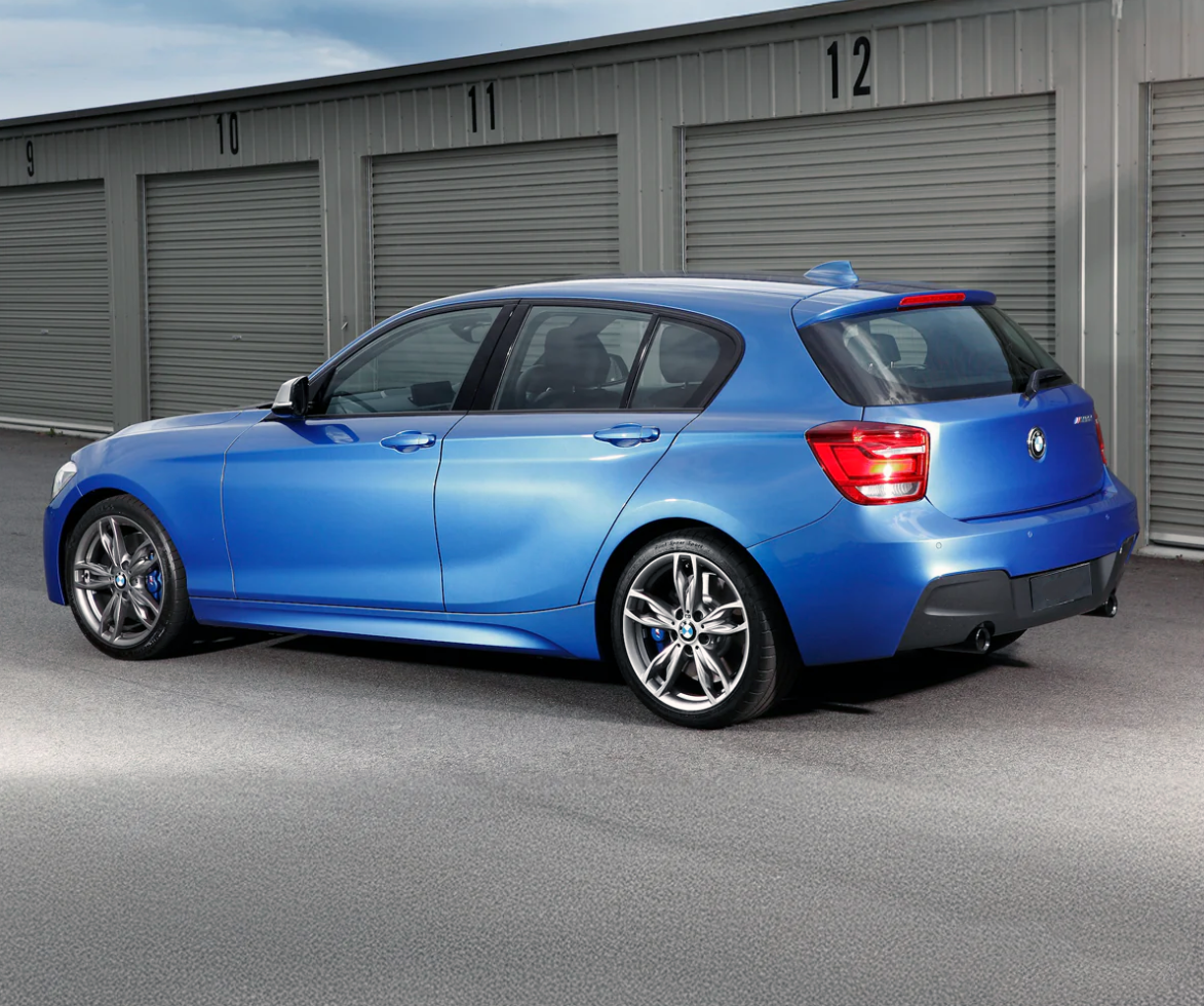 BMW F20 дорестайлинг комплект порогов M Performance