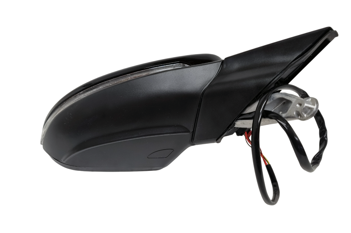 Volkswagen Golf 7 зеркало правое 6 Pin