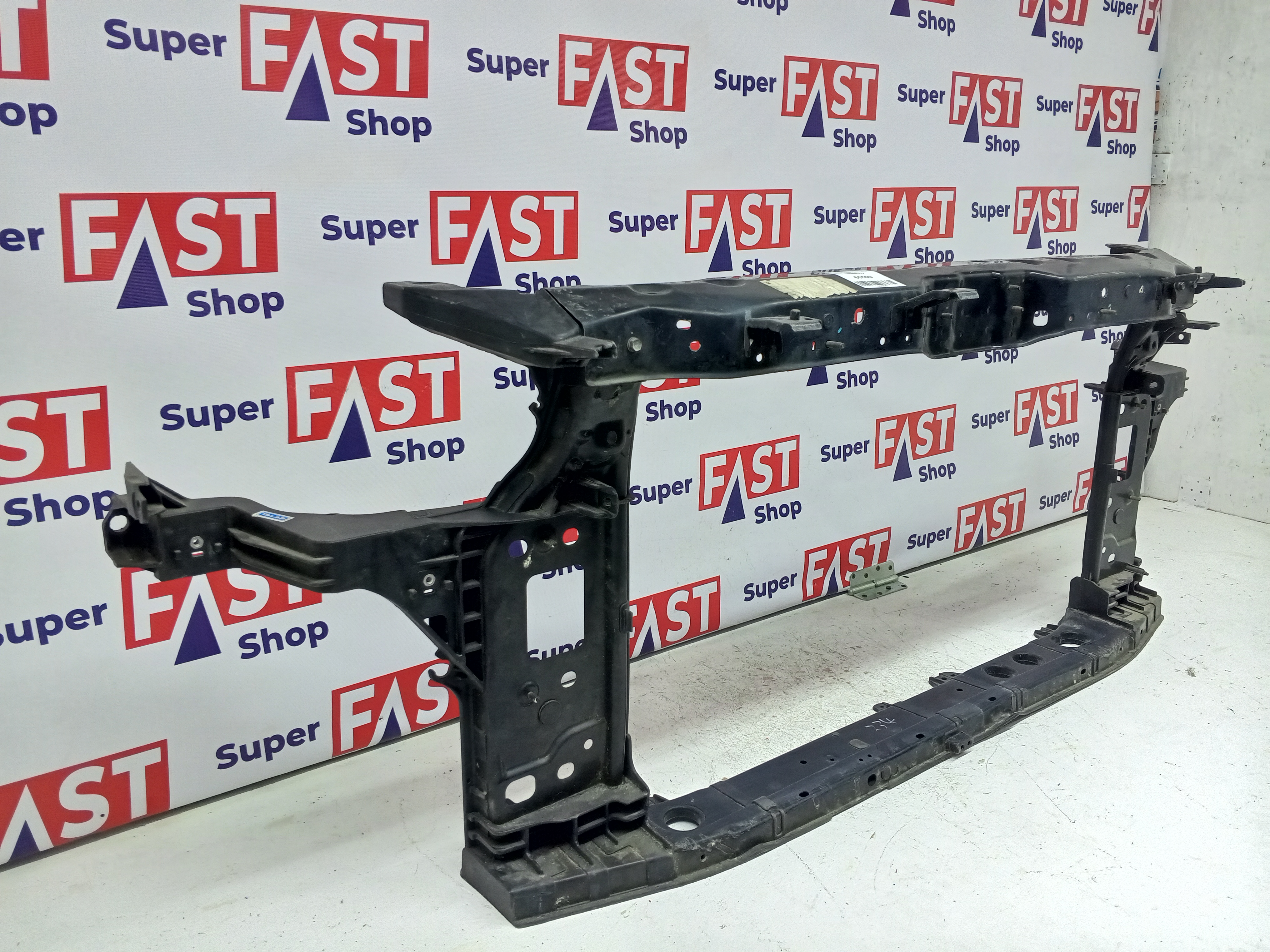 Hyundai Sonata 7 LF передняя панель / телевизор