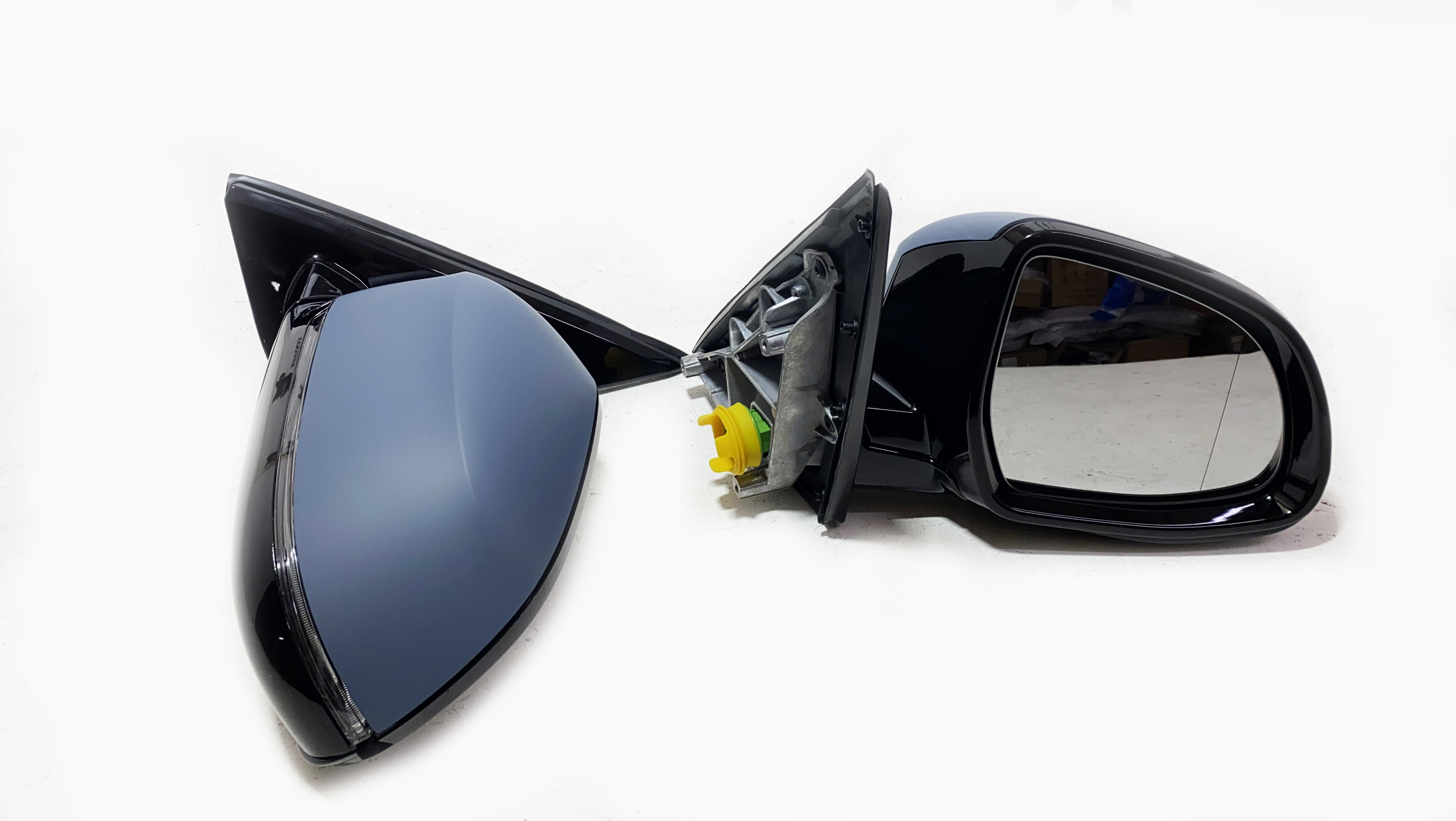 BMW X5 F15 зеркало левое 5 контактов