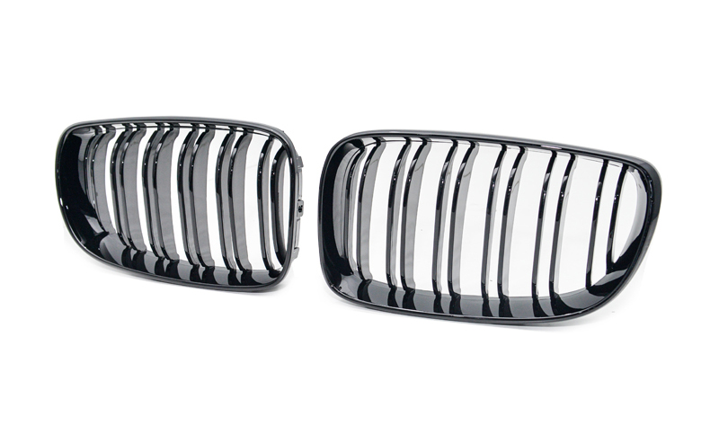 BMW E87 рестайлинг решетки радиатора двойные