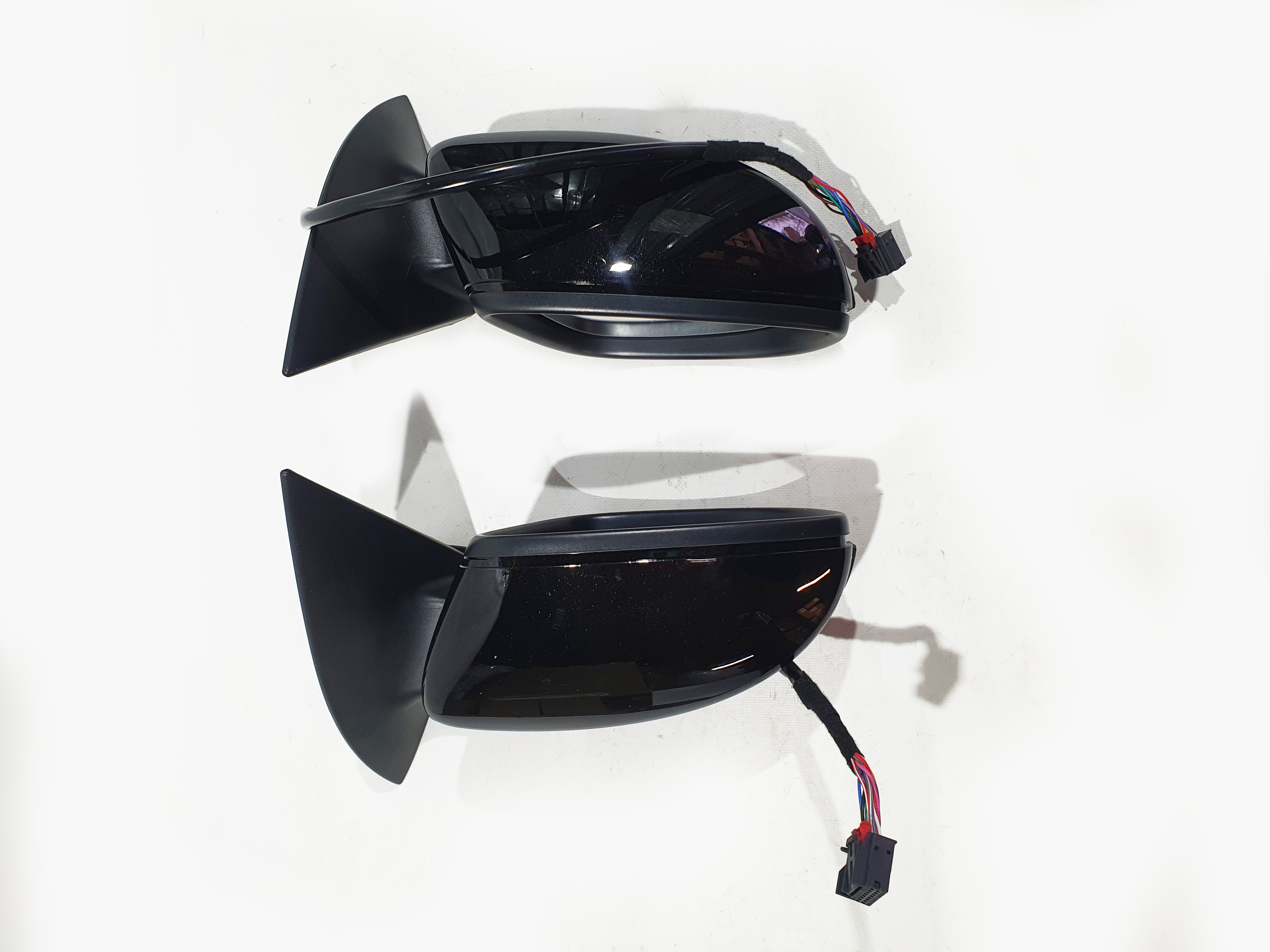 Volkswagen Passat CC рестайлинг зеркало правое 13pin