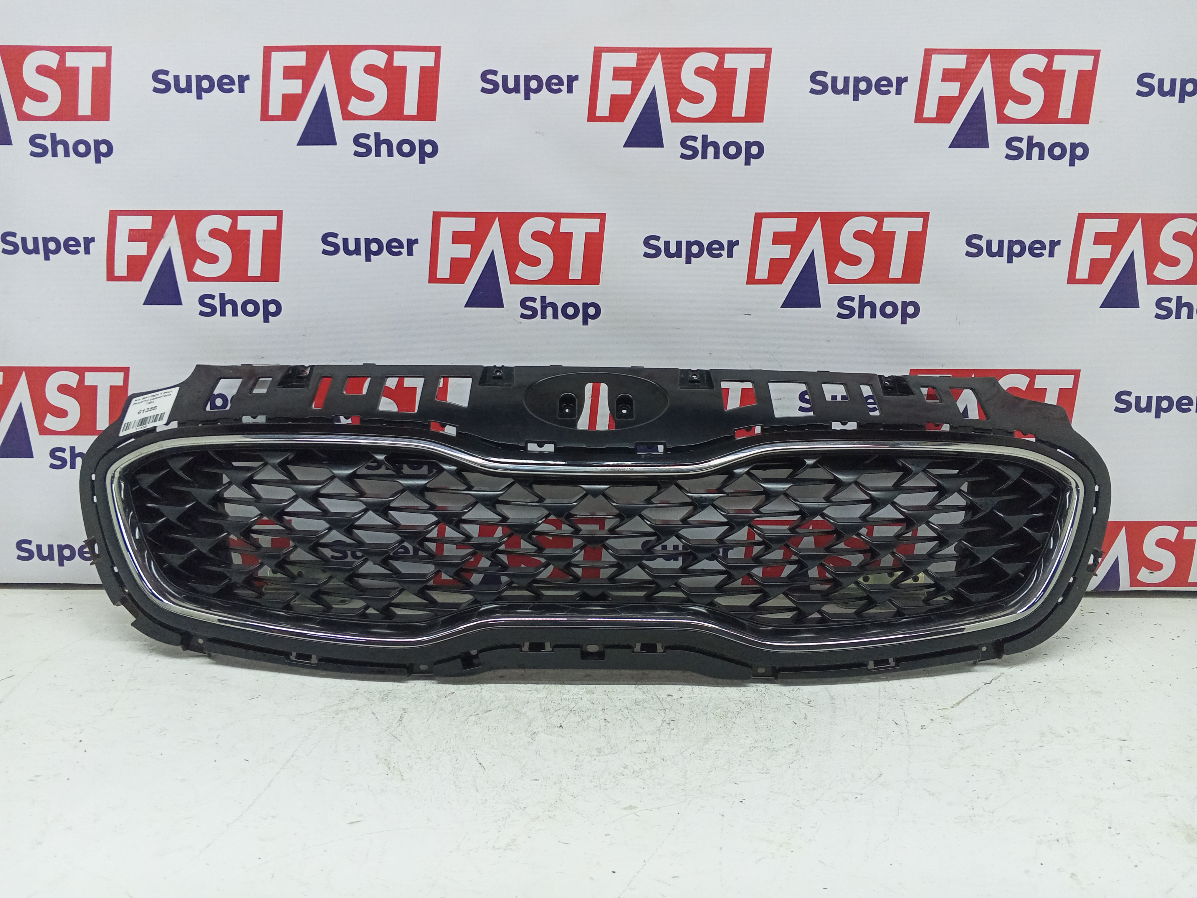 Kia Sportage 4 рест решетка радиатора USA