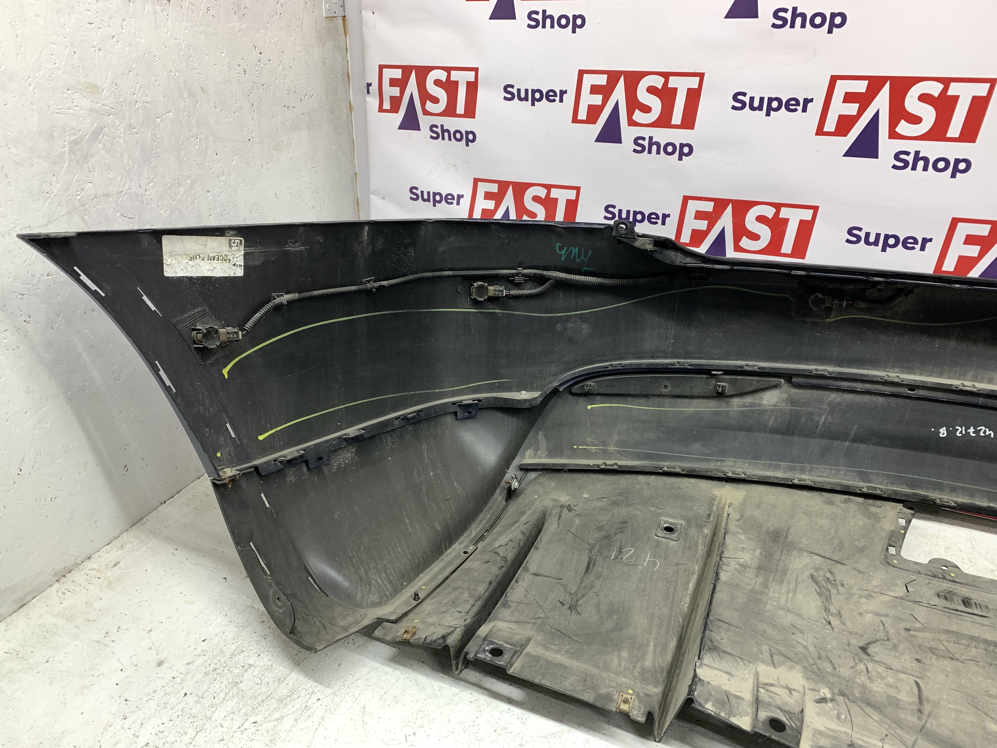 Бампер задний Tesla Model X