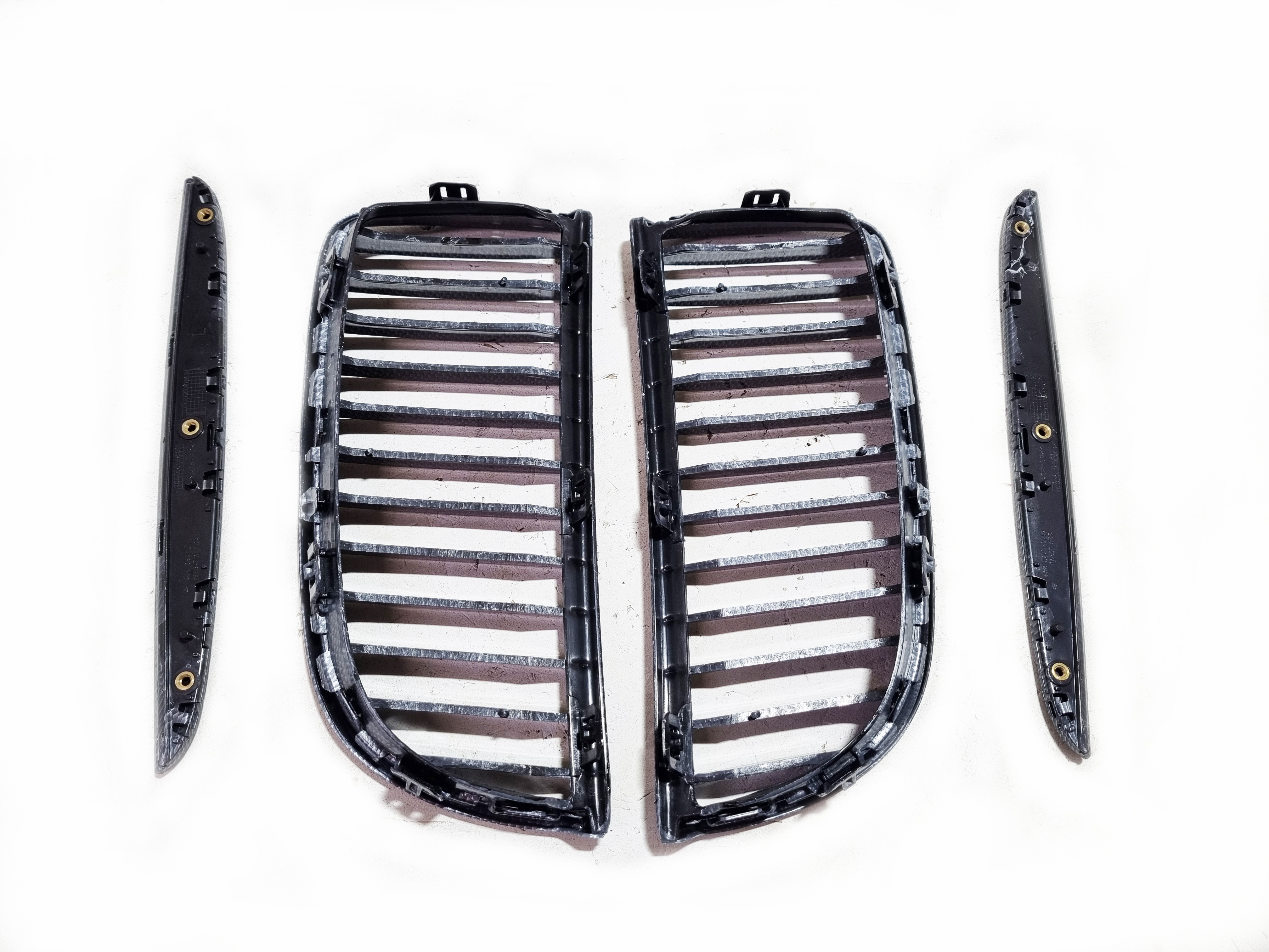 BMW E90 дорестайлинг решетки радиатора карбон