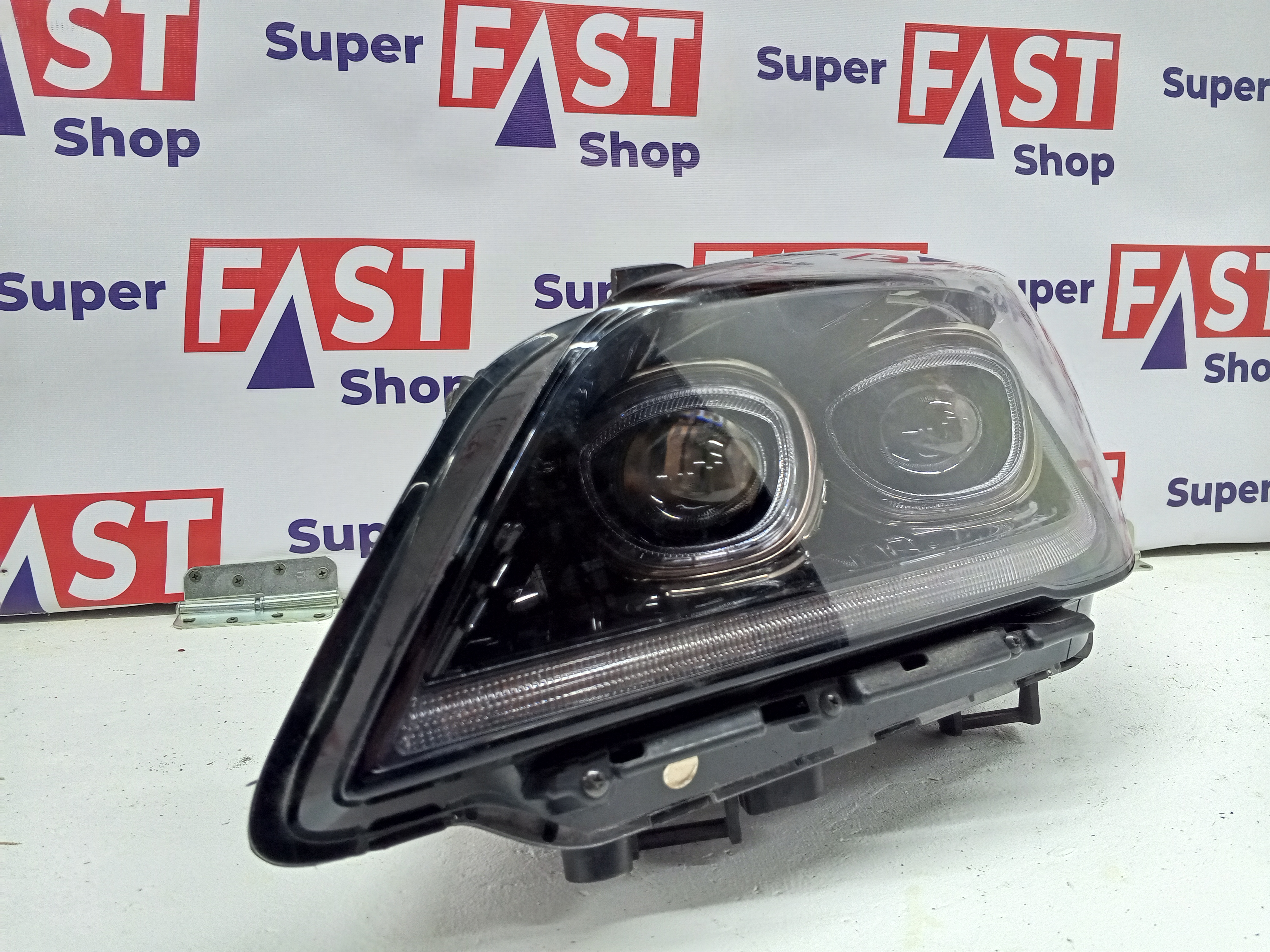 левая фара Genesis G80 Led 2 линзы 2016-2020г