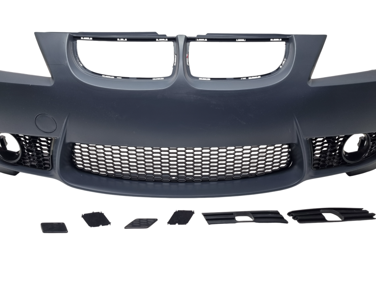 BMW E90 дорестайлинг бампер М3 look передний