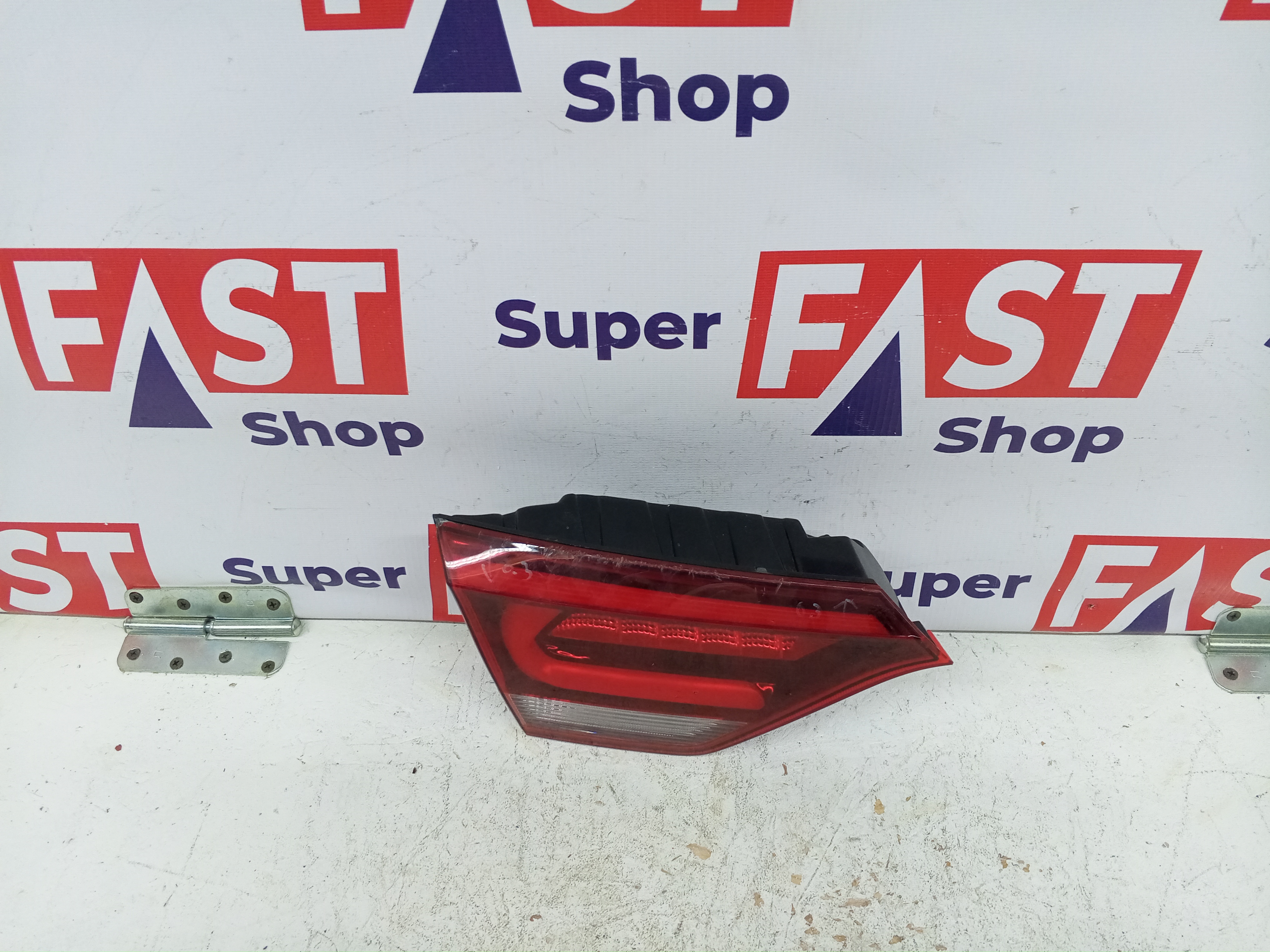 левый задний фонарь Kia Rio 4 LED в крышку