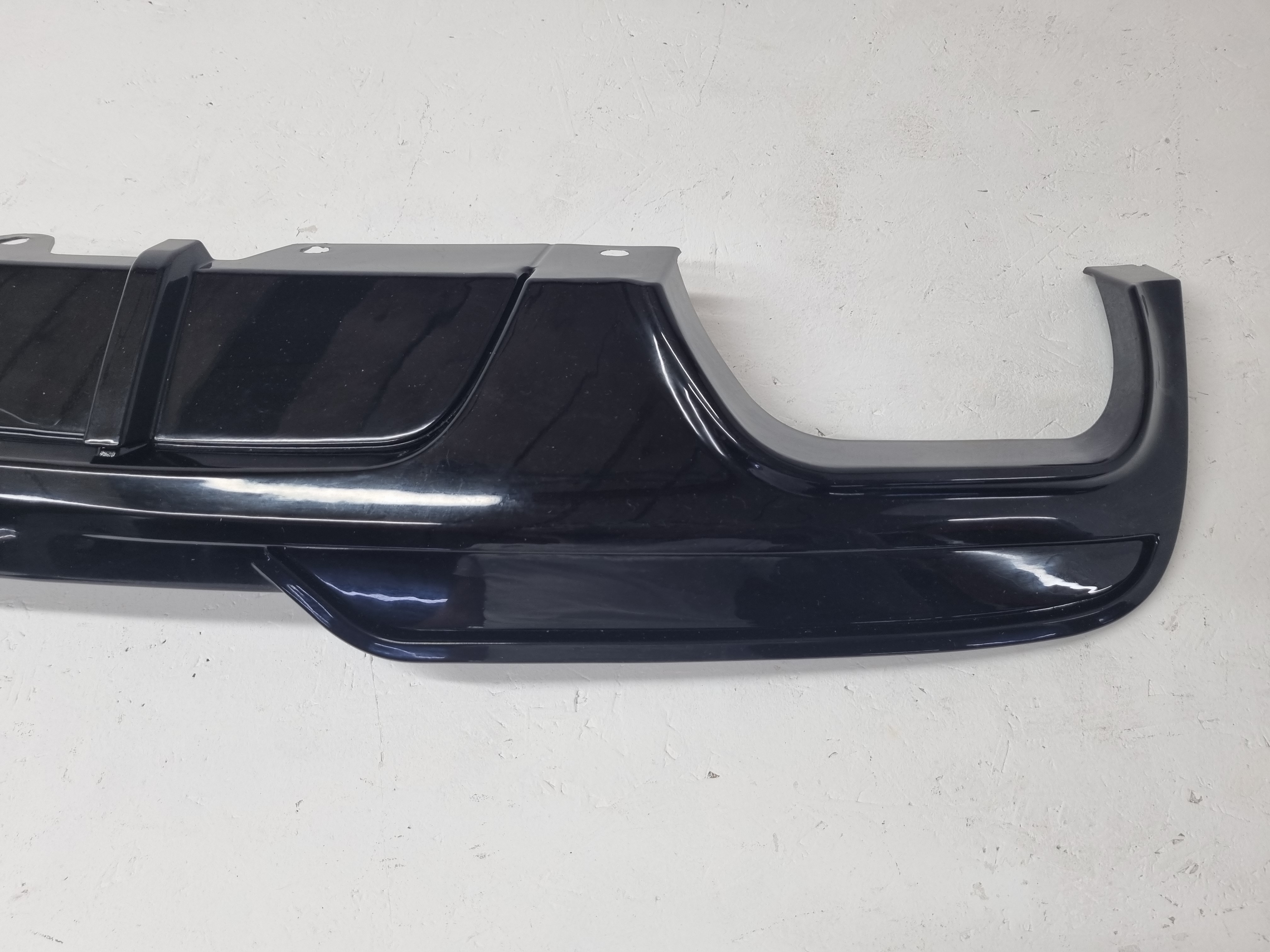 Дефект BMW F10 диффузор заднего бампера M 2+0 глянец черный