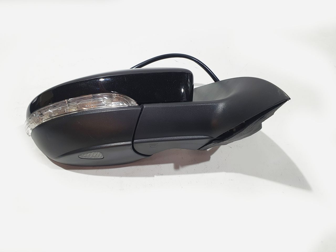 Volkswagen Passat CC рестайлинг зеркало правое 9 pin