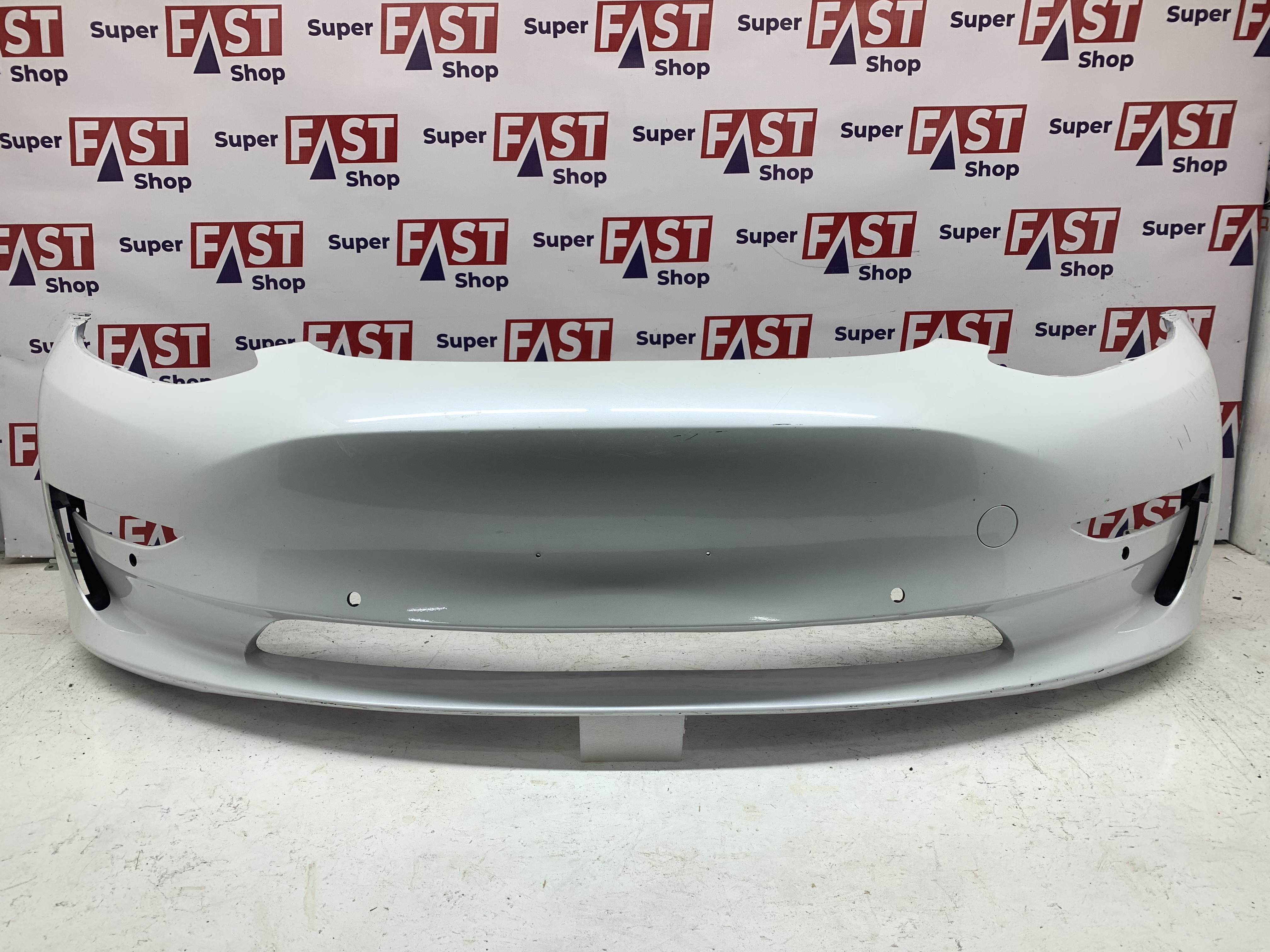 Бампер передний Tesla Model 3