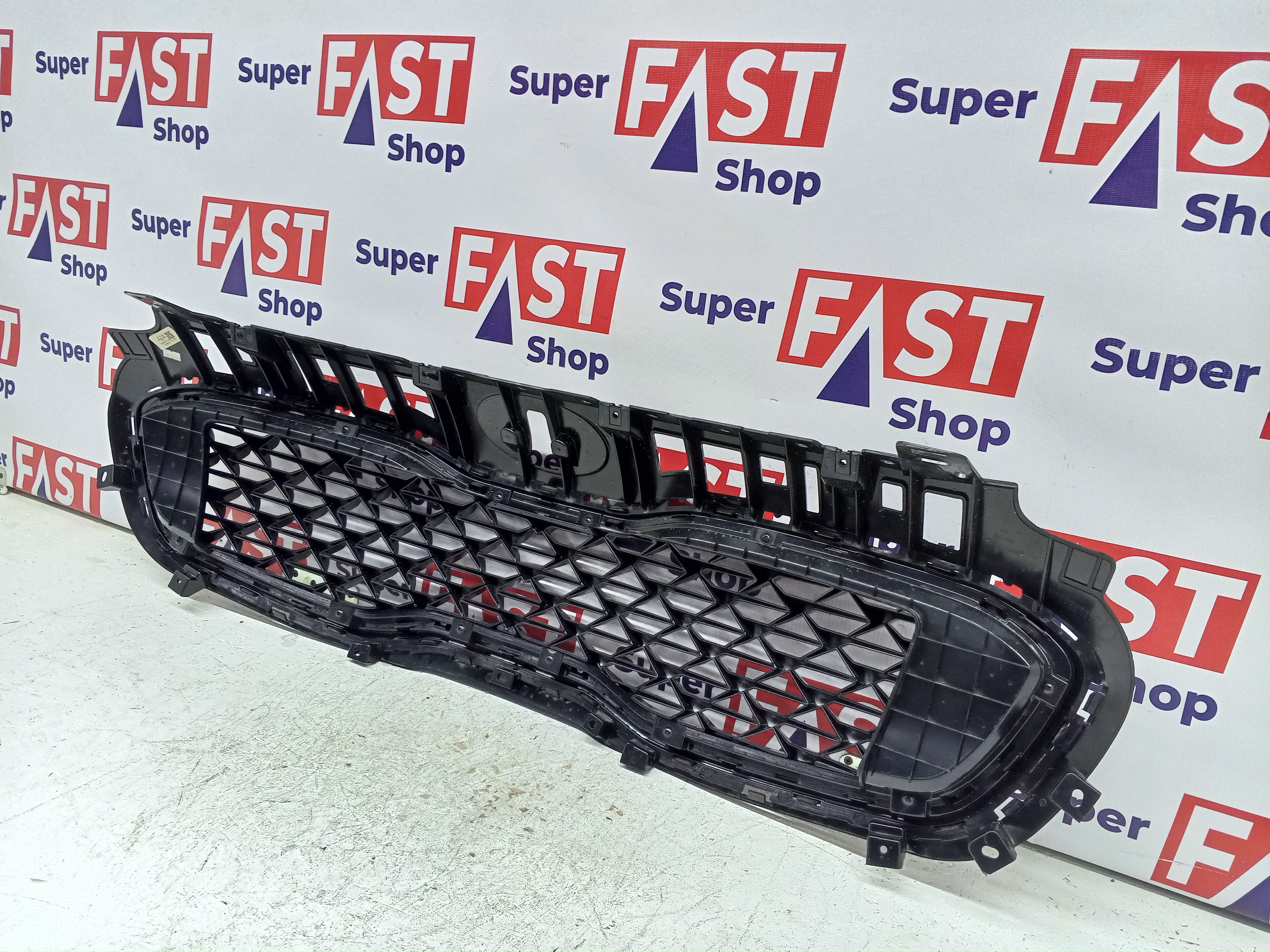 Kia Sportage 4 рест решетка радиатора USA