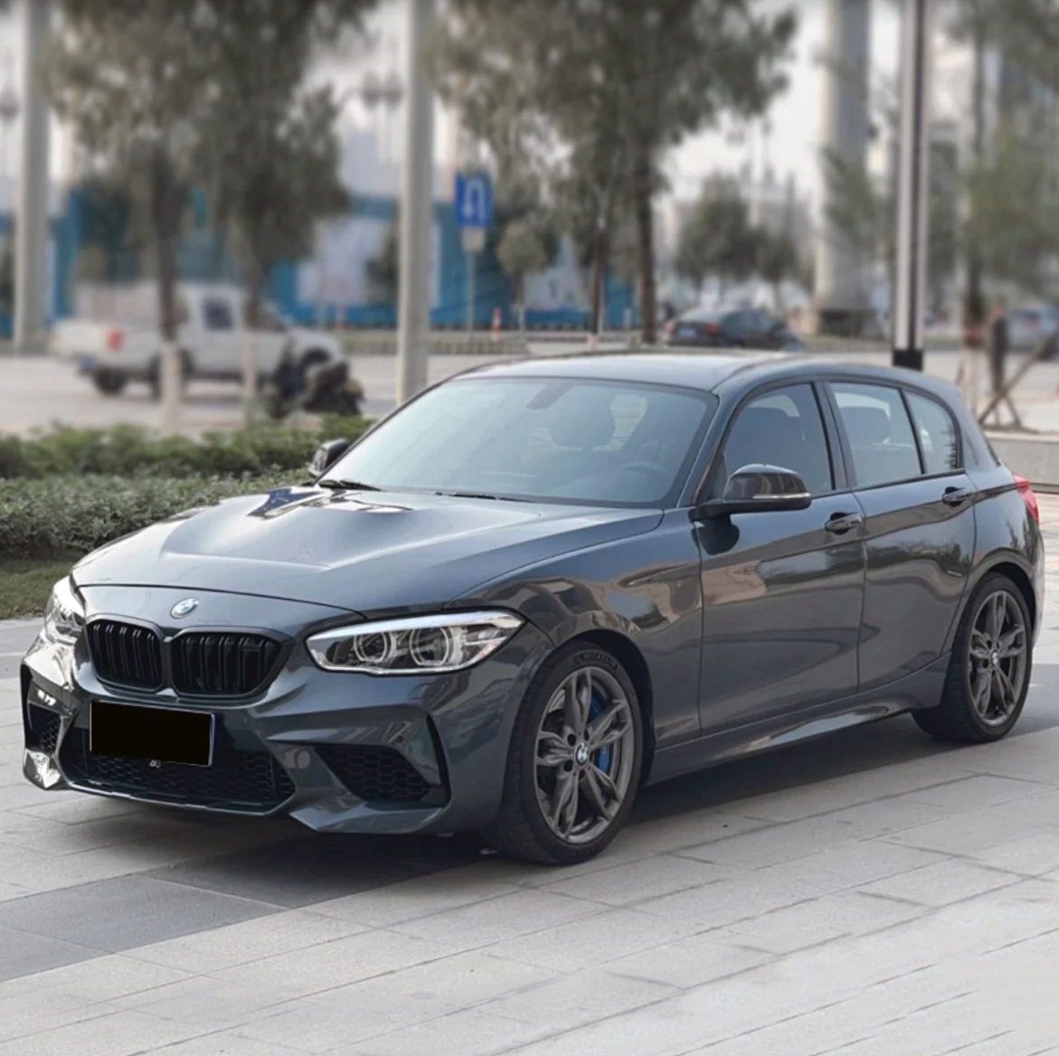 BMW F20 рестайлинг бампер в стиле M2 look M в сборе