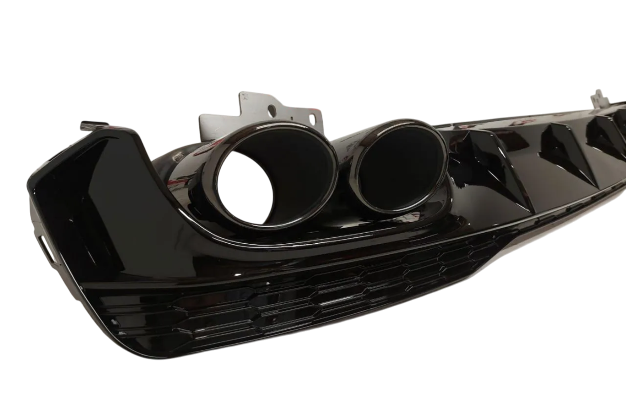 Audi A7 4K S7 диффузор с черными насадками в слайн бампер