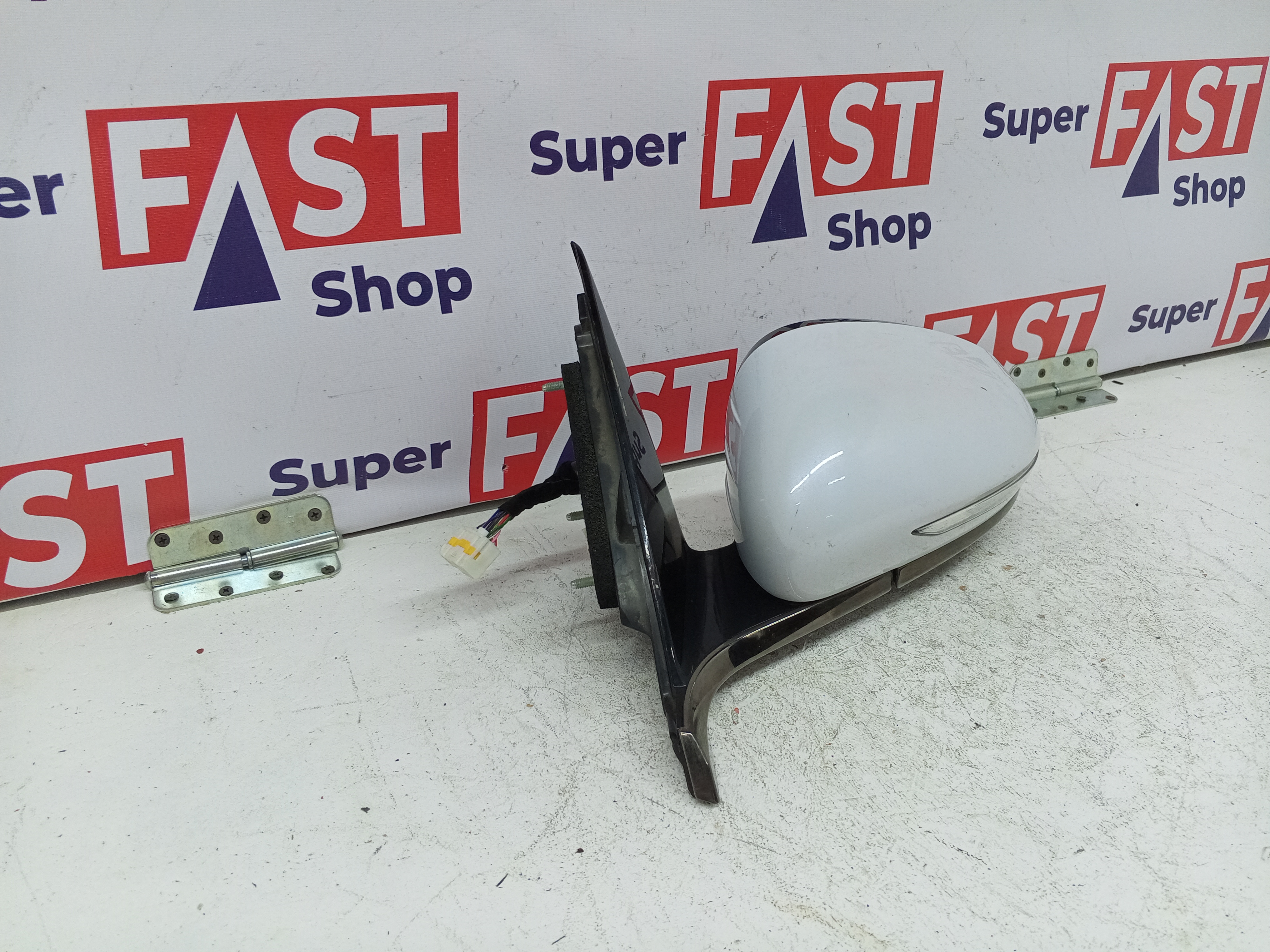 левое зеркало Genesis G70 на 9+1 пин