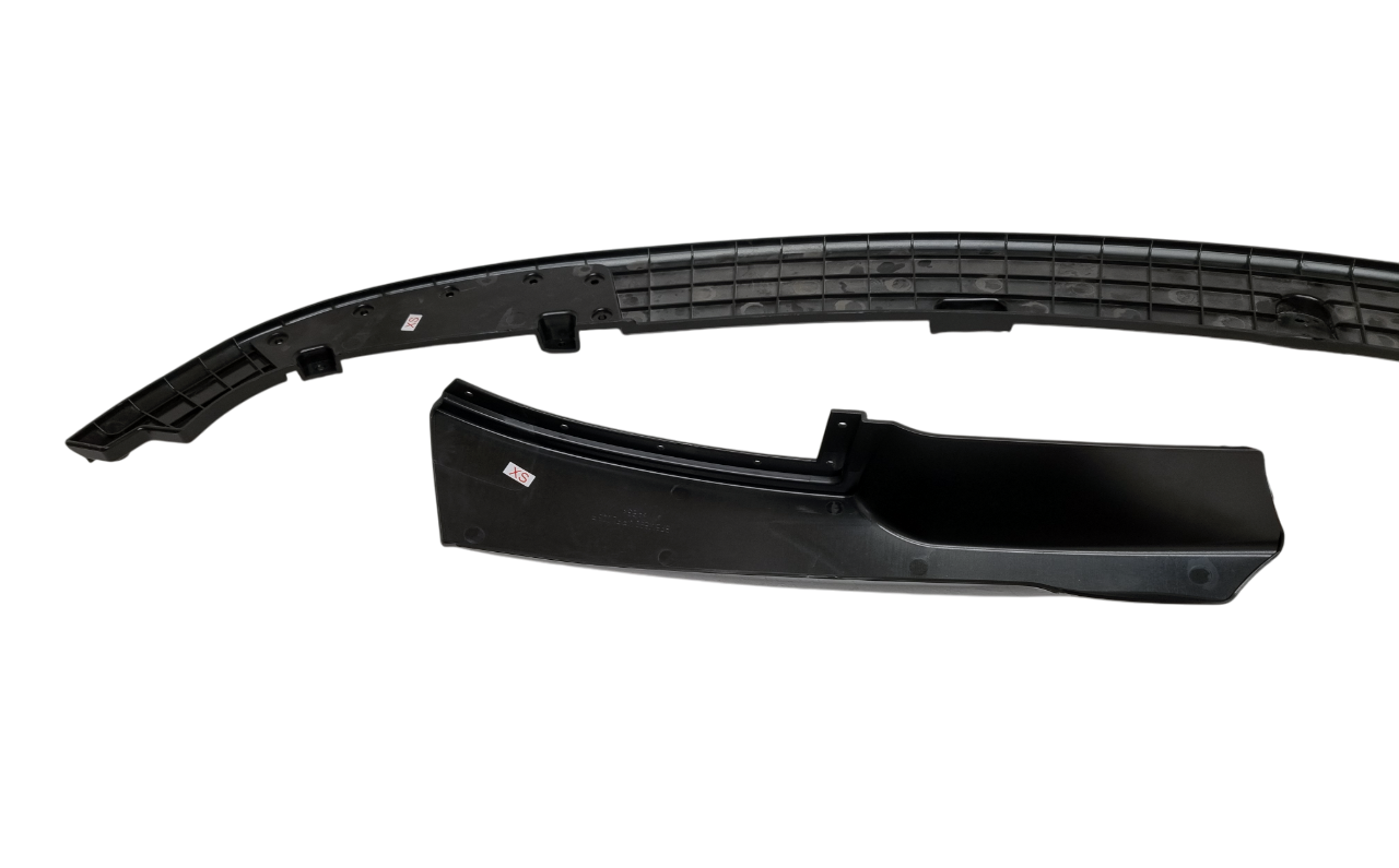 BMW E90 сплиттер черный глянец