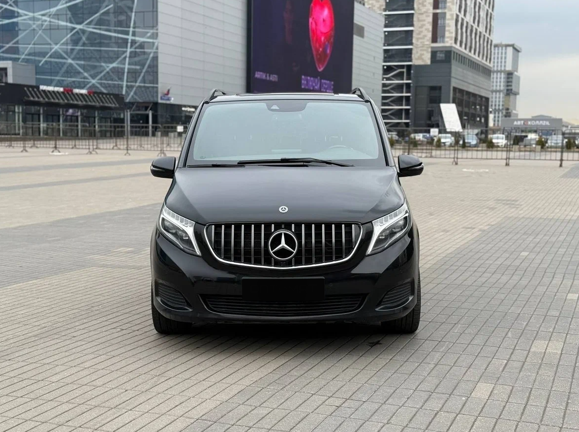 Mercedes V Klasse W447 решетка радиатора GT хром