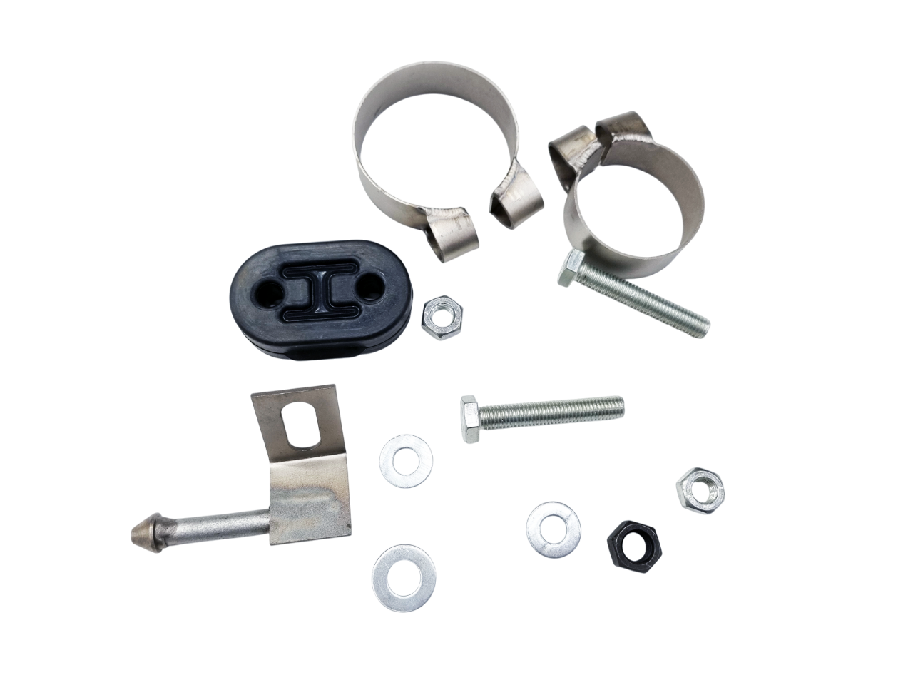 BMW E90 насадки раздвоения выхлопа Аkrapovic