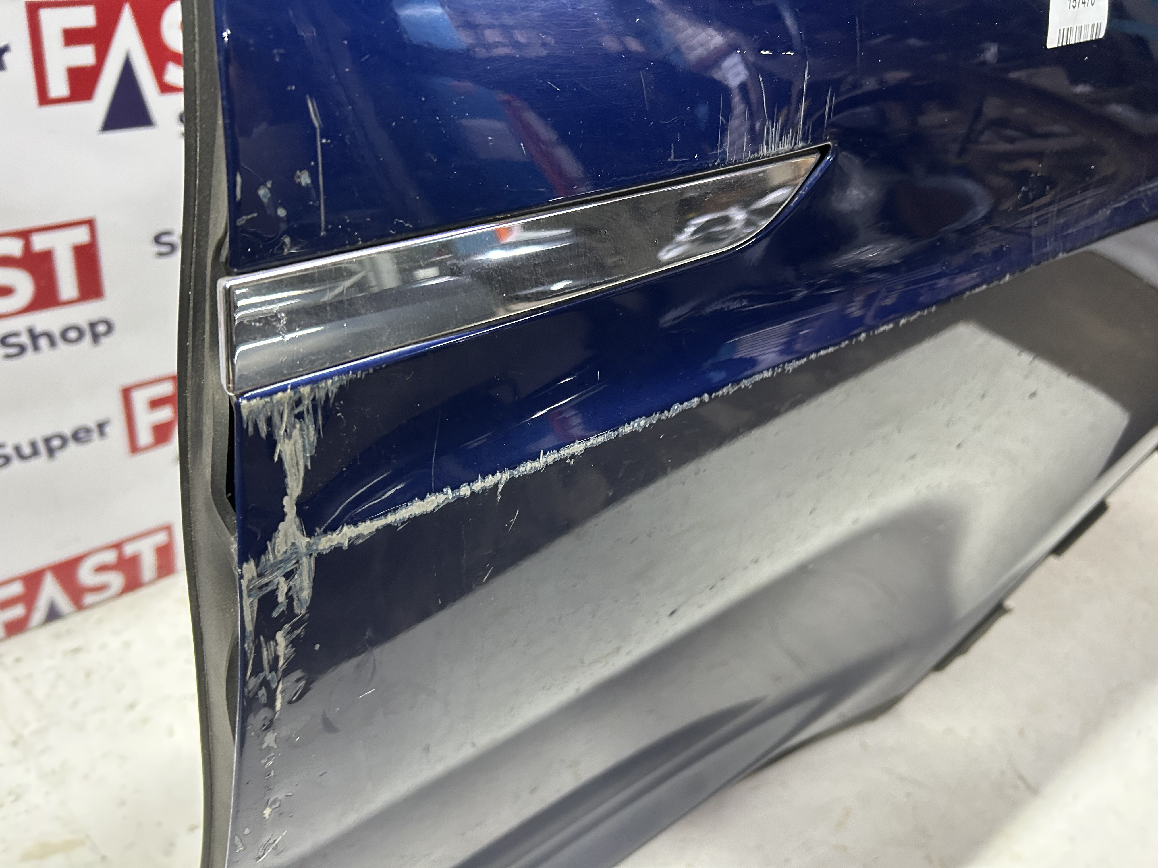 Дверь задняя левая Tesla Model X