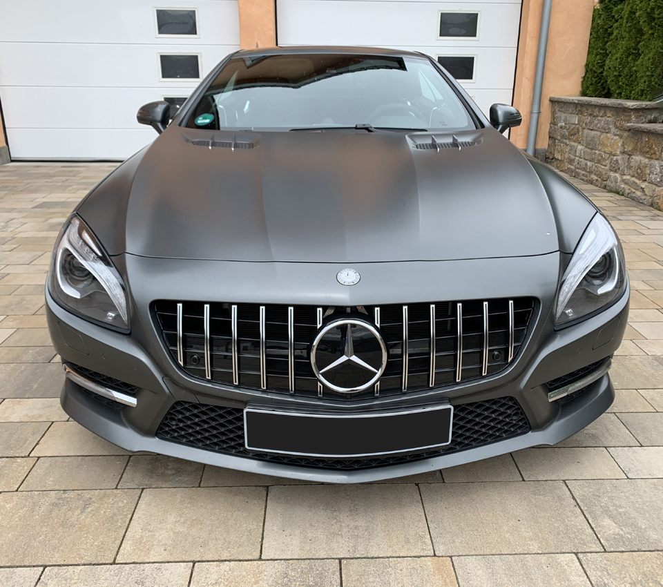 Mercedes R231 дорестайлинг решетка радиатора GT хром