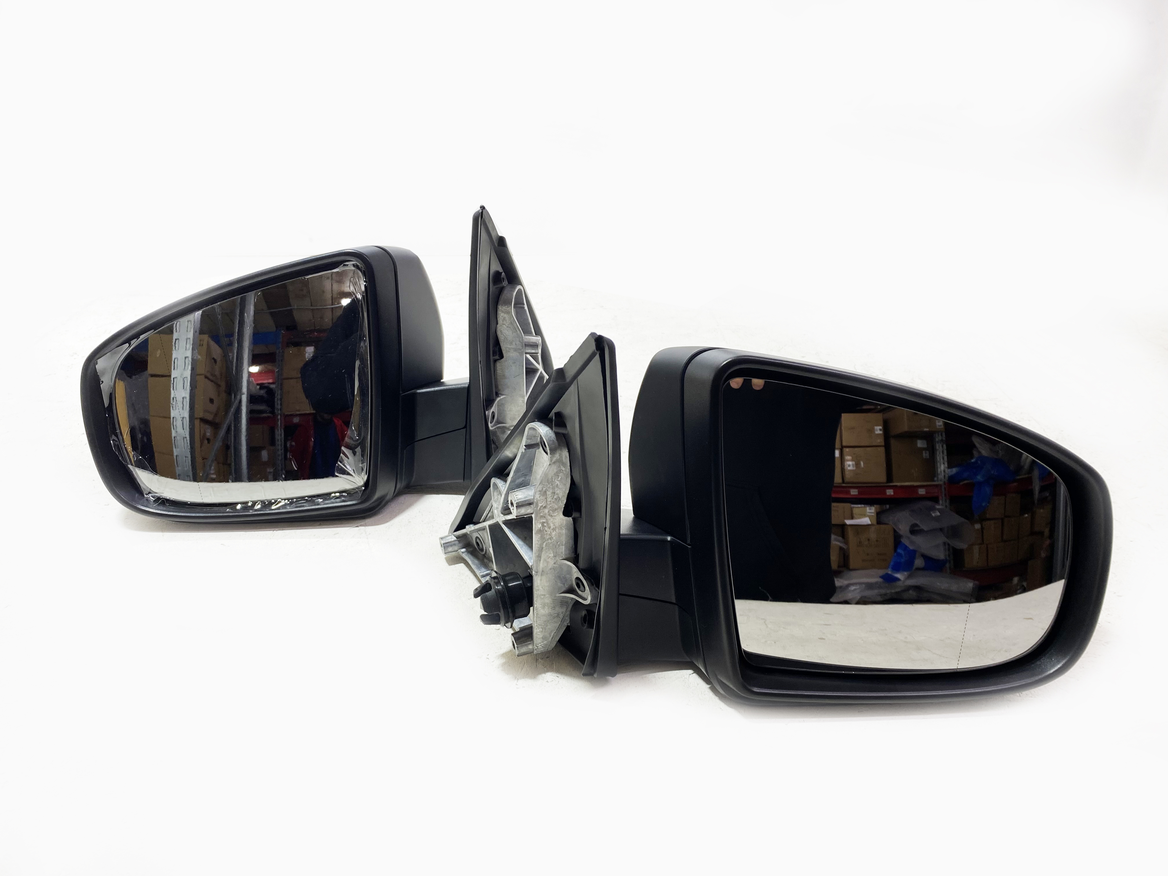 BMW X6 E71 2007-2012 года зеркало левое 3 контакта