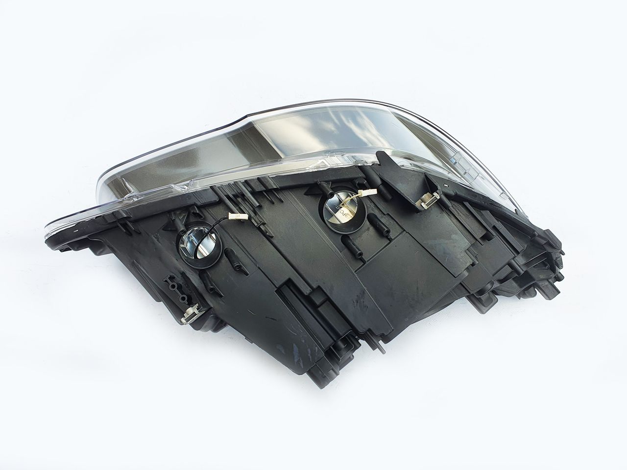 BMW F07 2009-2013 фара левая ксенон не адаптивная б\у