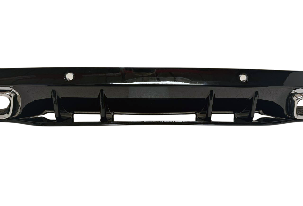 Mercedes W205 диффузор AMG C63 в обычный бампер с насадками сильвер