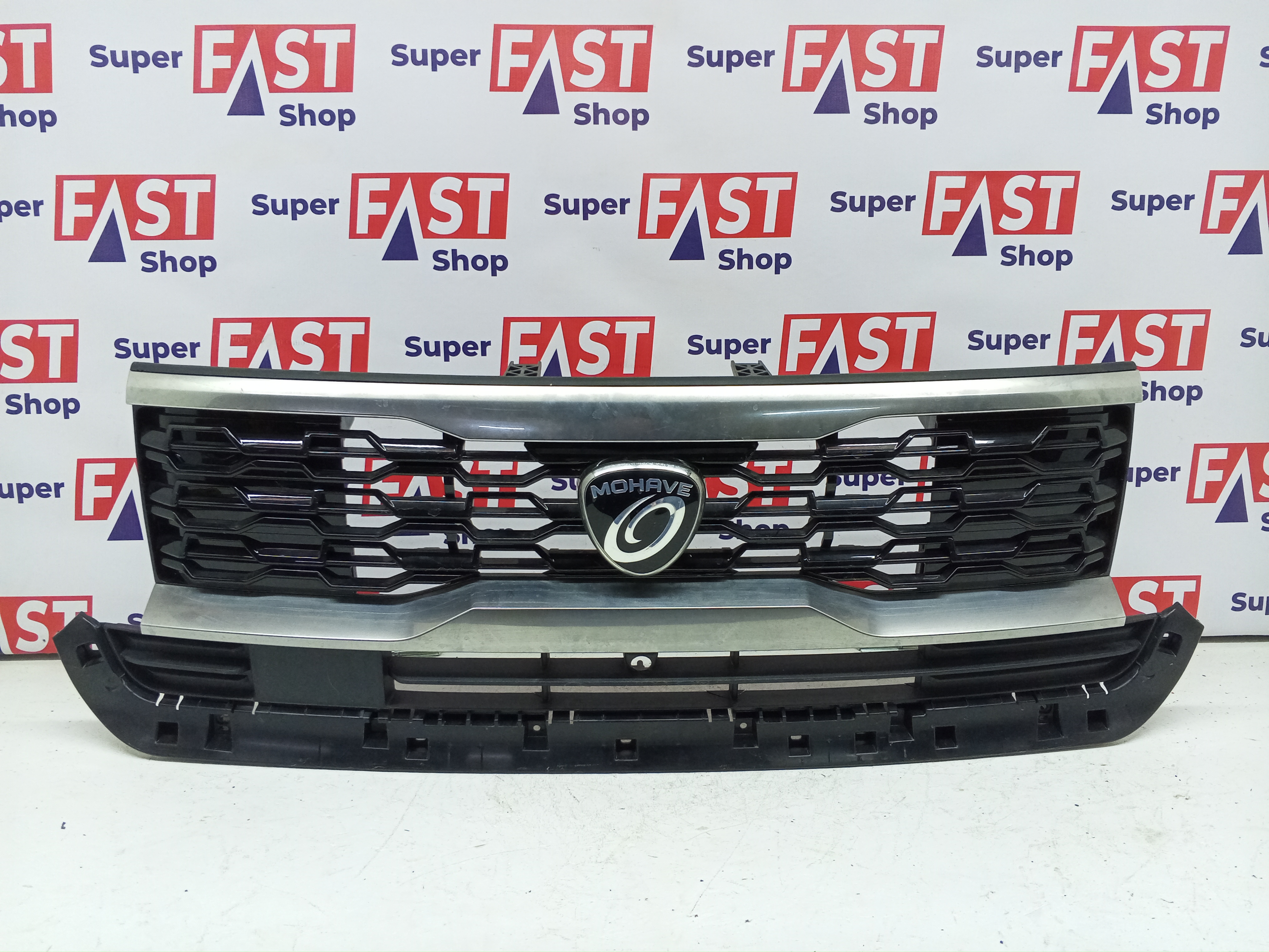 Kia Mohave 2019-2024 решетка радиатора