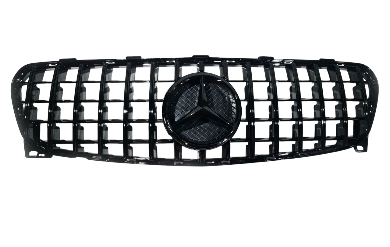 Mercedes GLA X156 рестайлинг решетка радиатора GT черная
