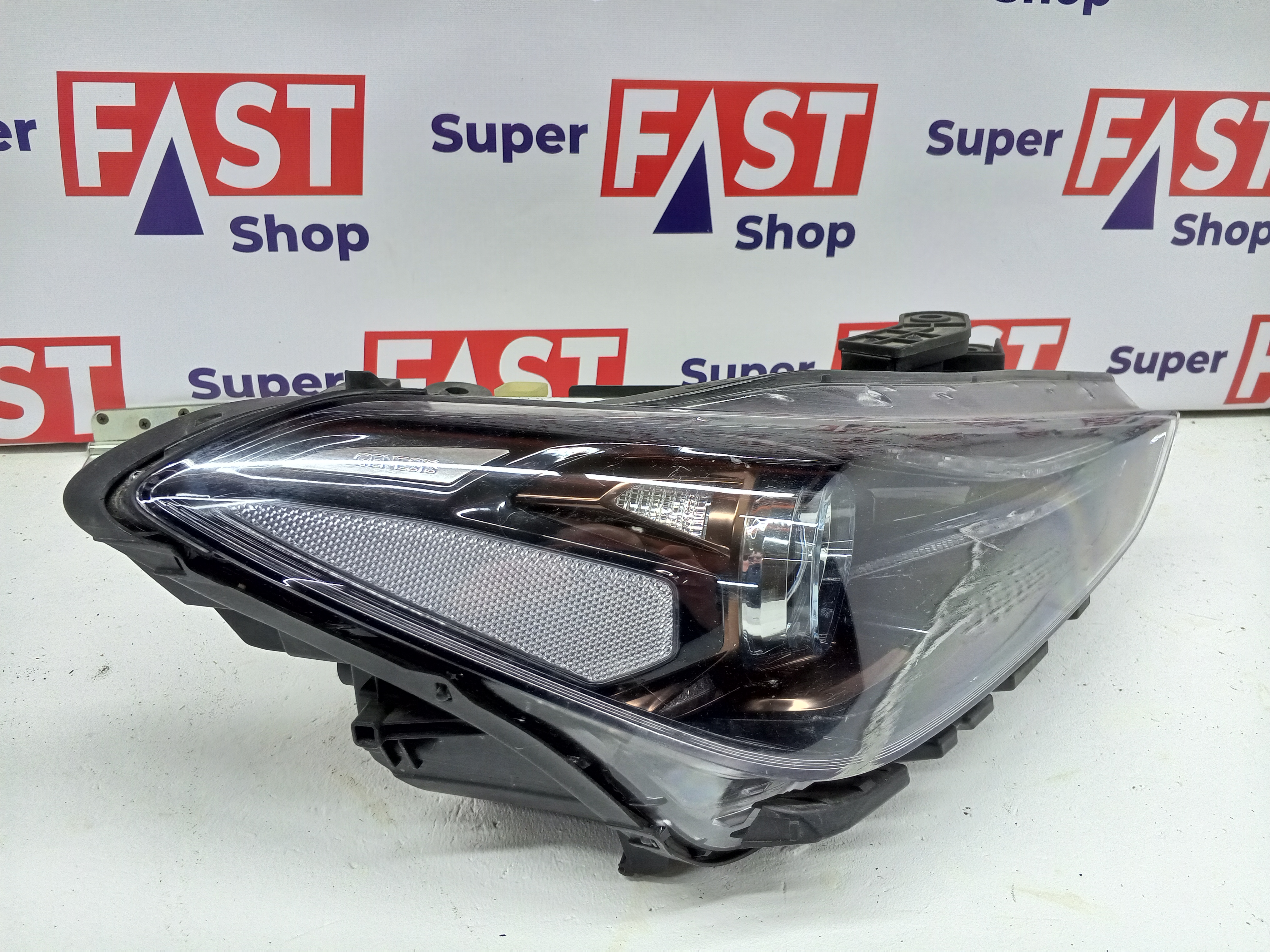 правая фара Genesis G70 2017-2021 Full Led