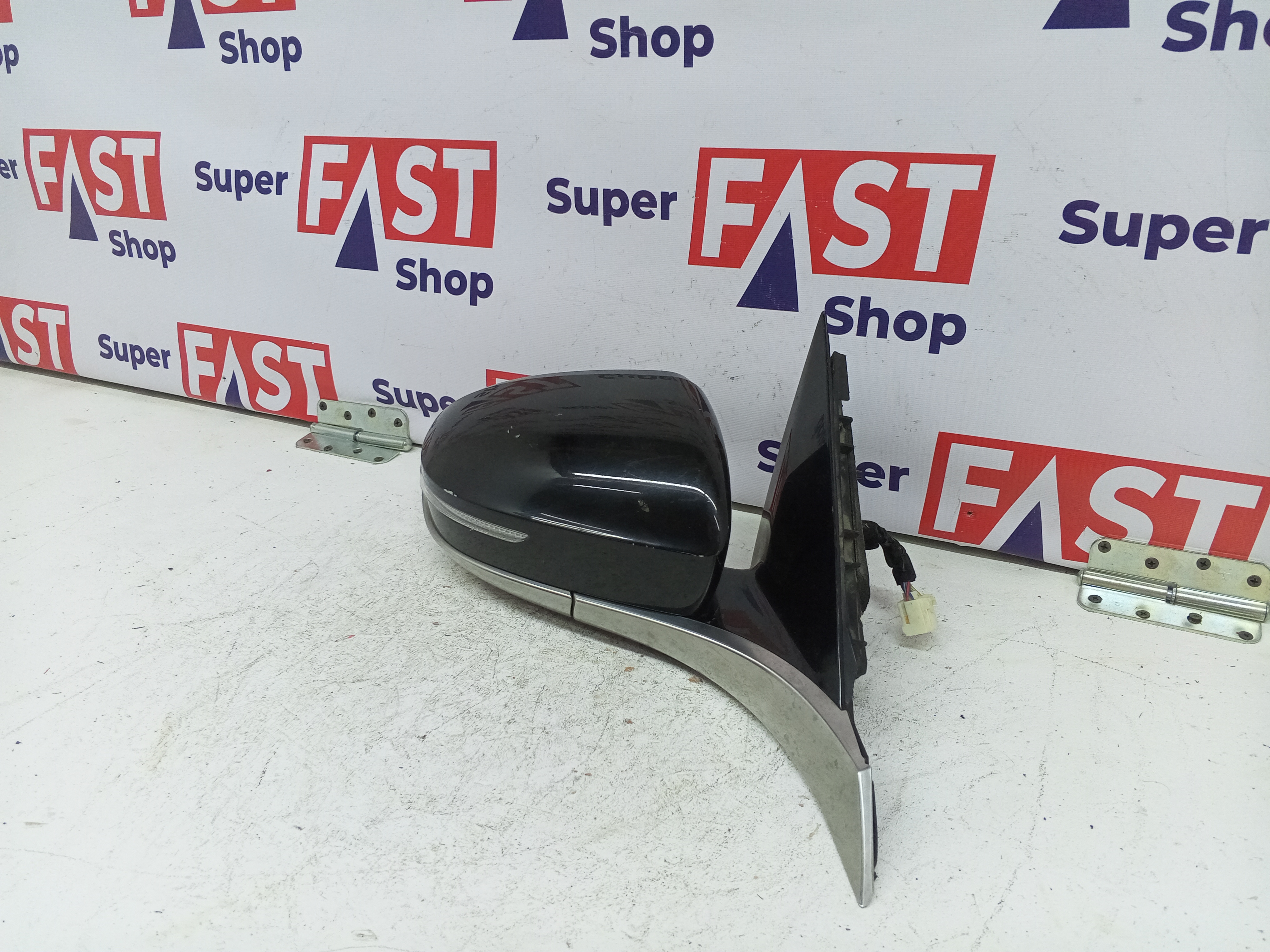 Kia K900 правое зеркало 9+1 пин