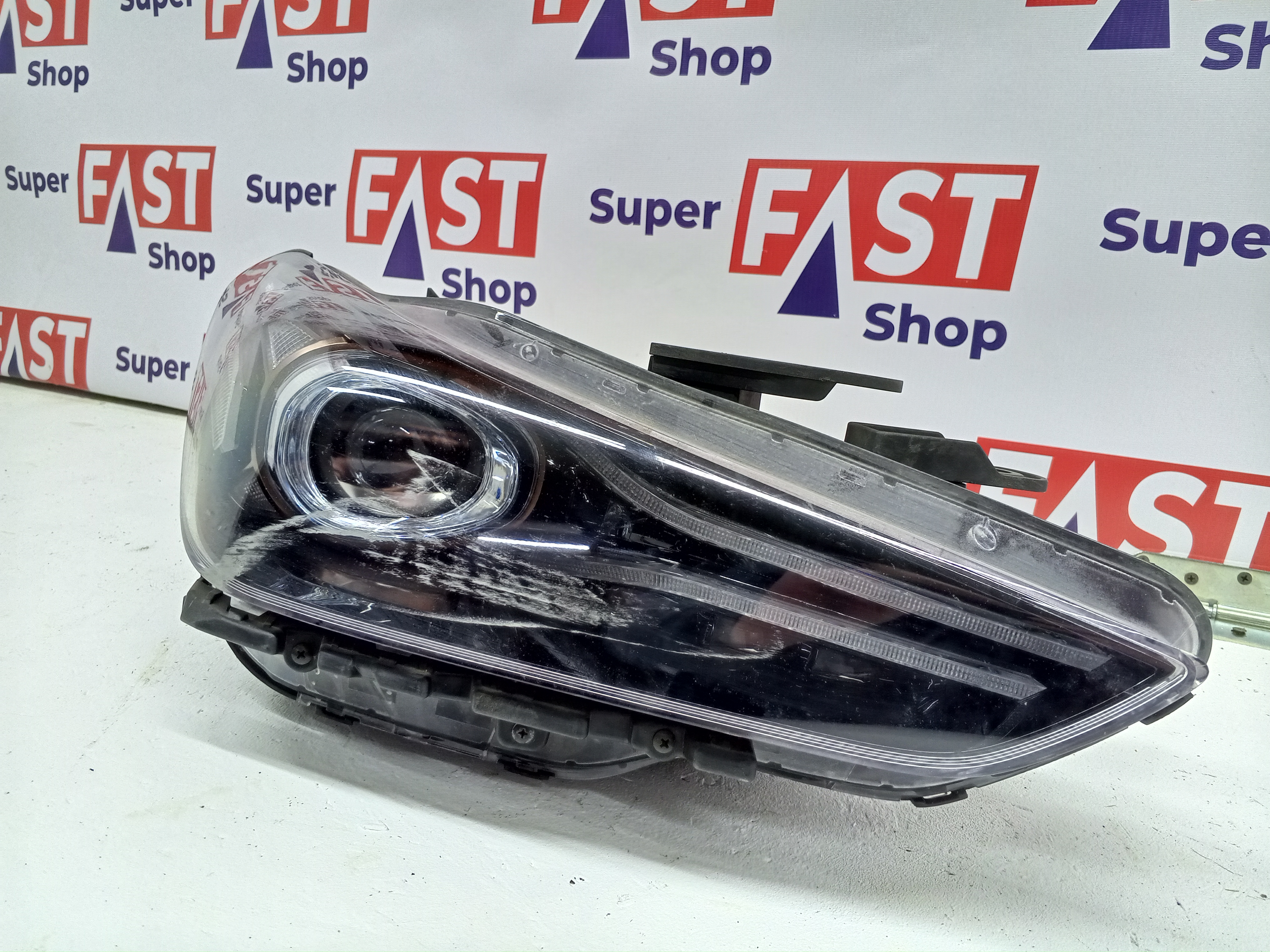 правая фара Genesis G70 2017-2021 Full Led