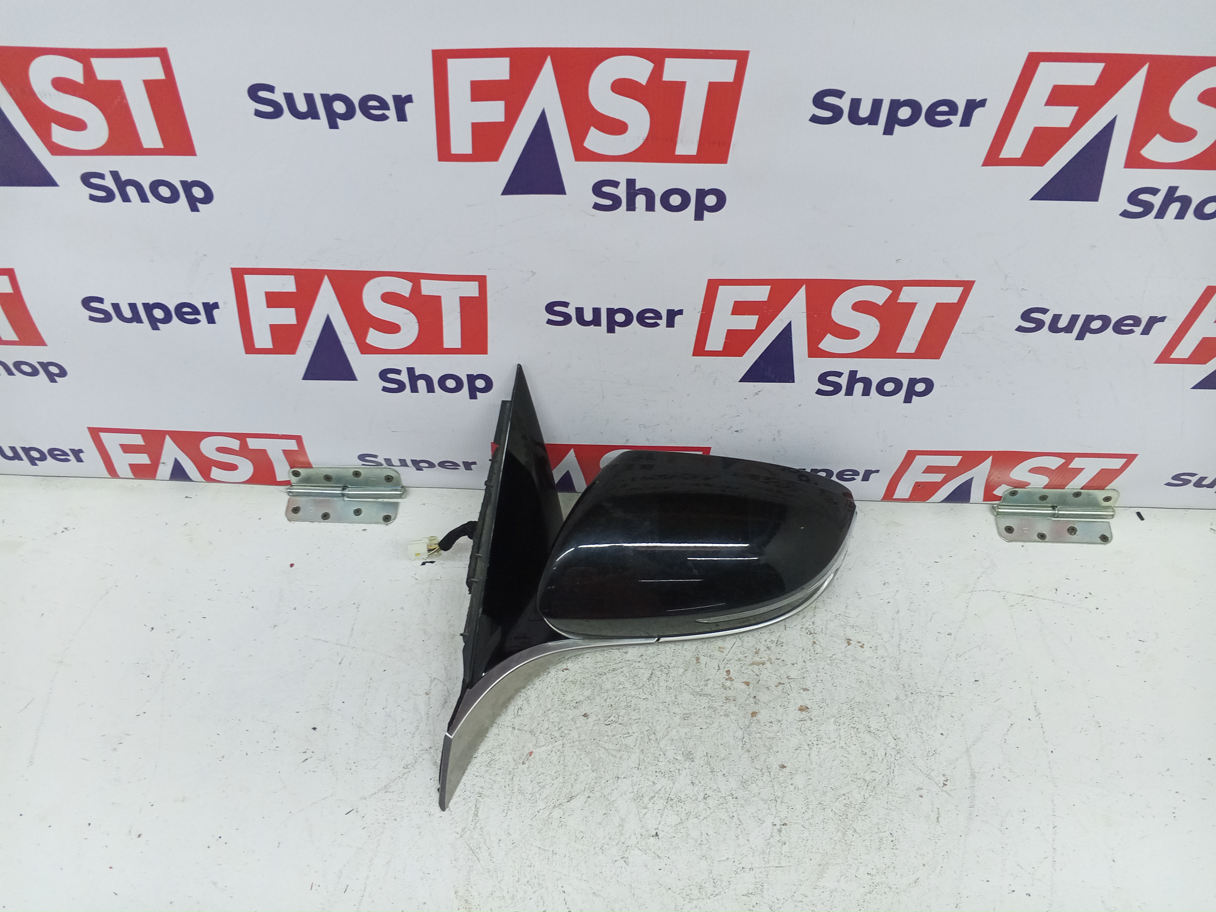 Kia K900 9+1 пин левое зеркало