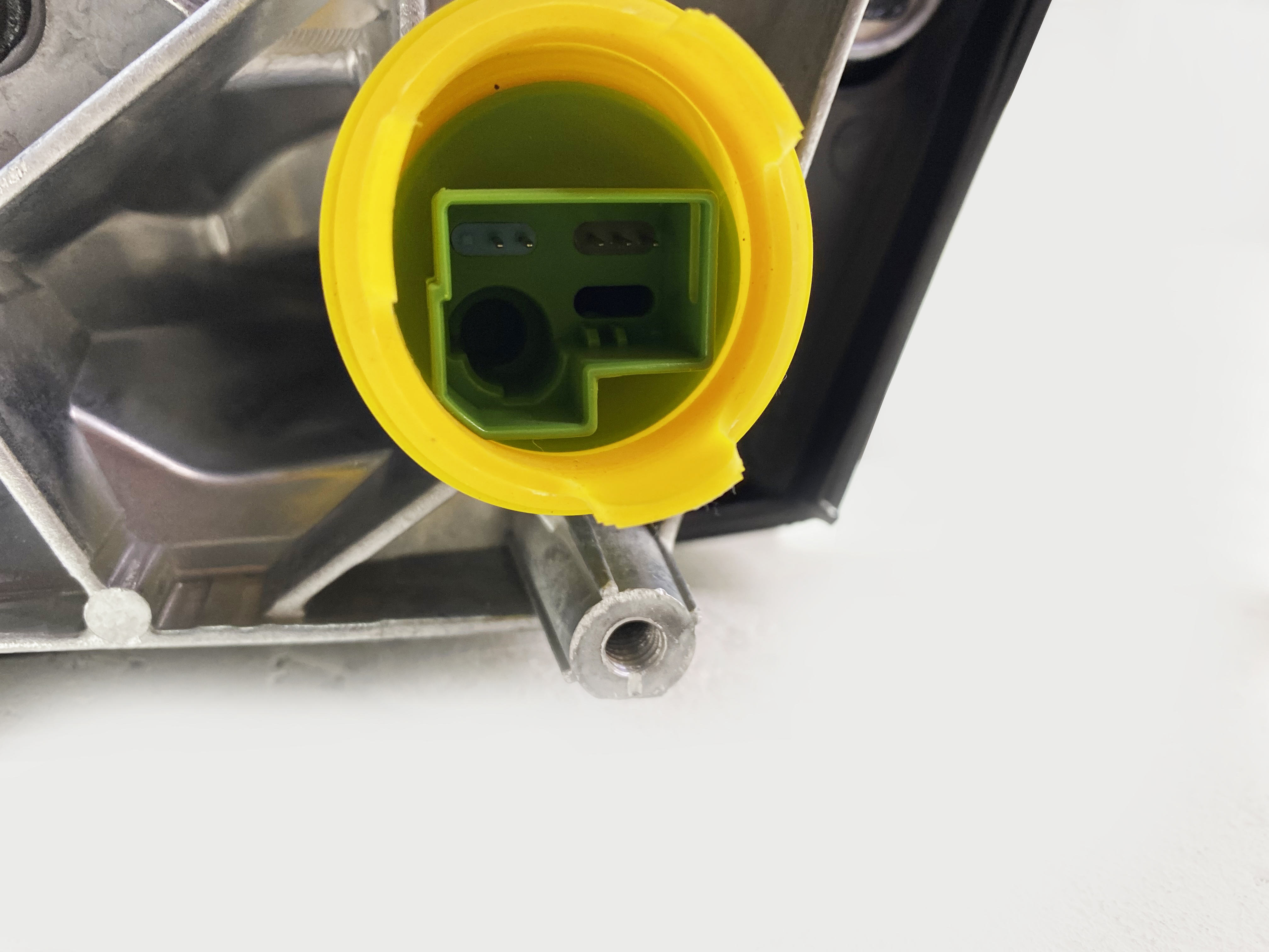 BMW X6 F16 2014-2020 года зеркало правое 5 Pin