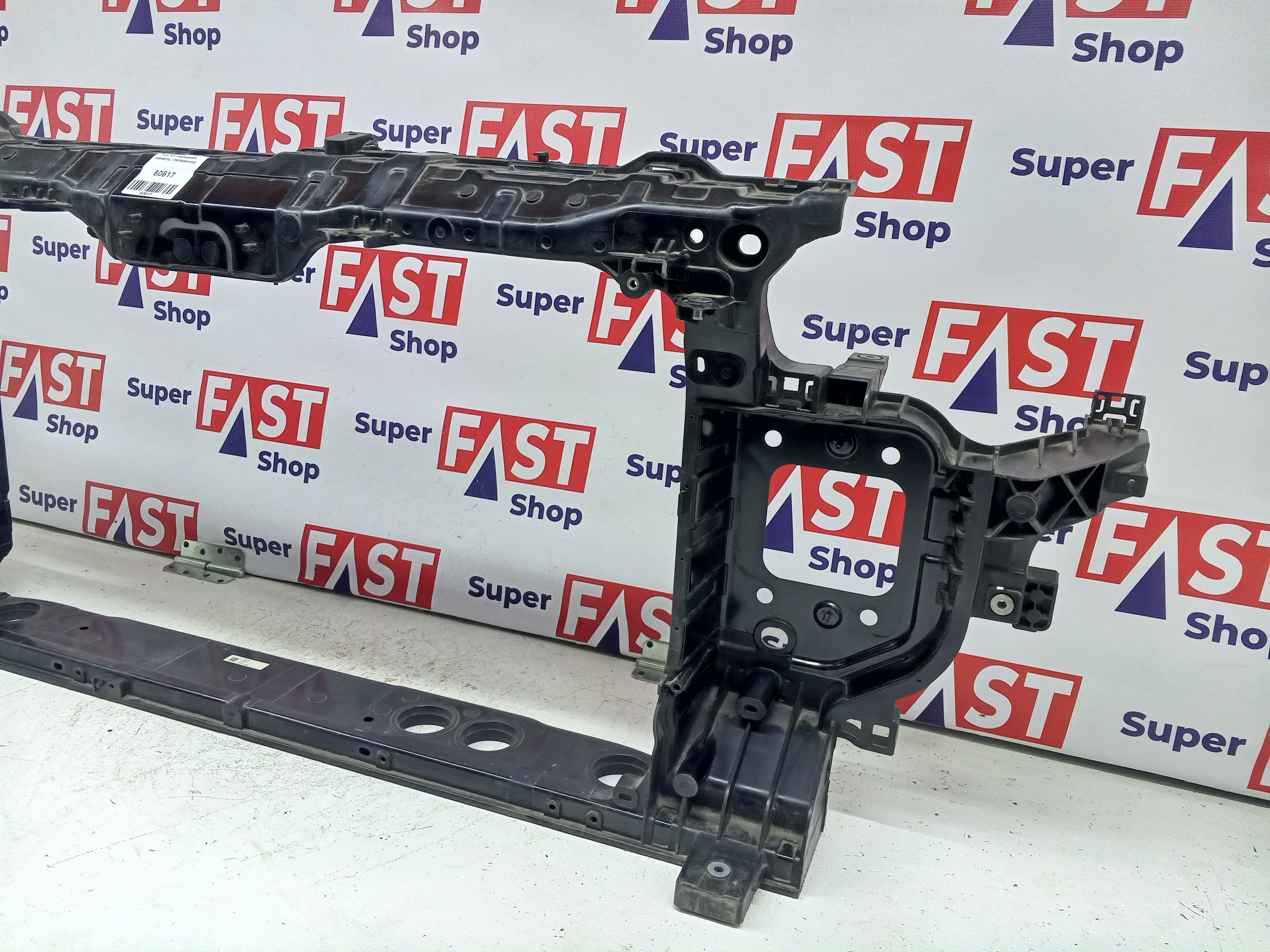 Kia K5 передняя панель / телевизор