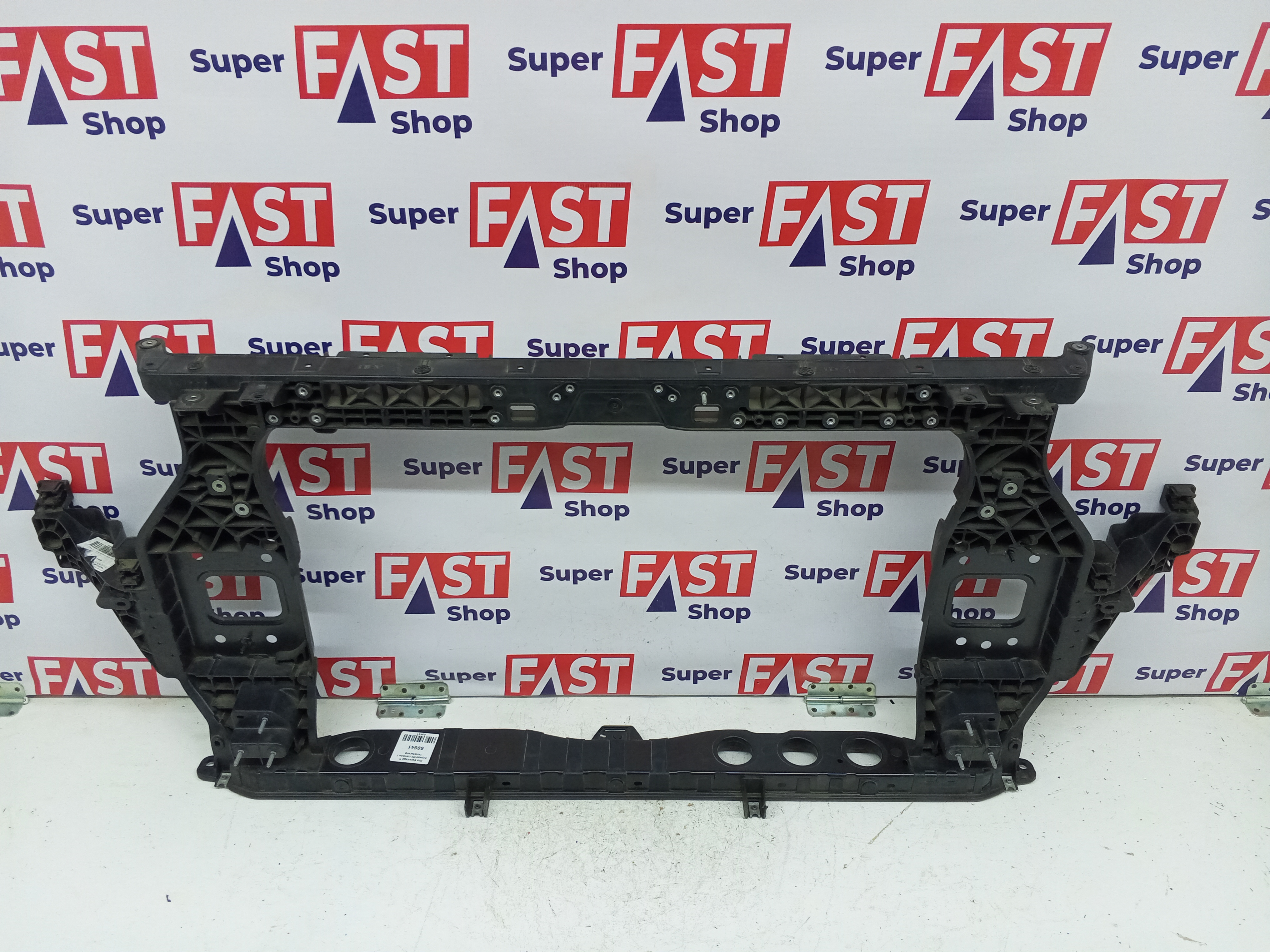 Kia Sportage 5 передняя панель / телевизор