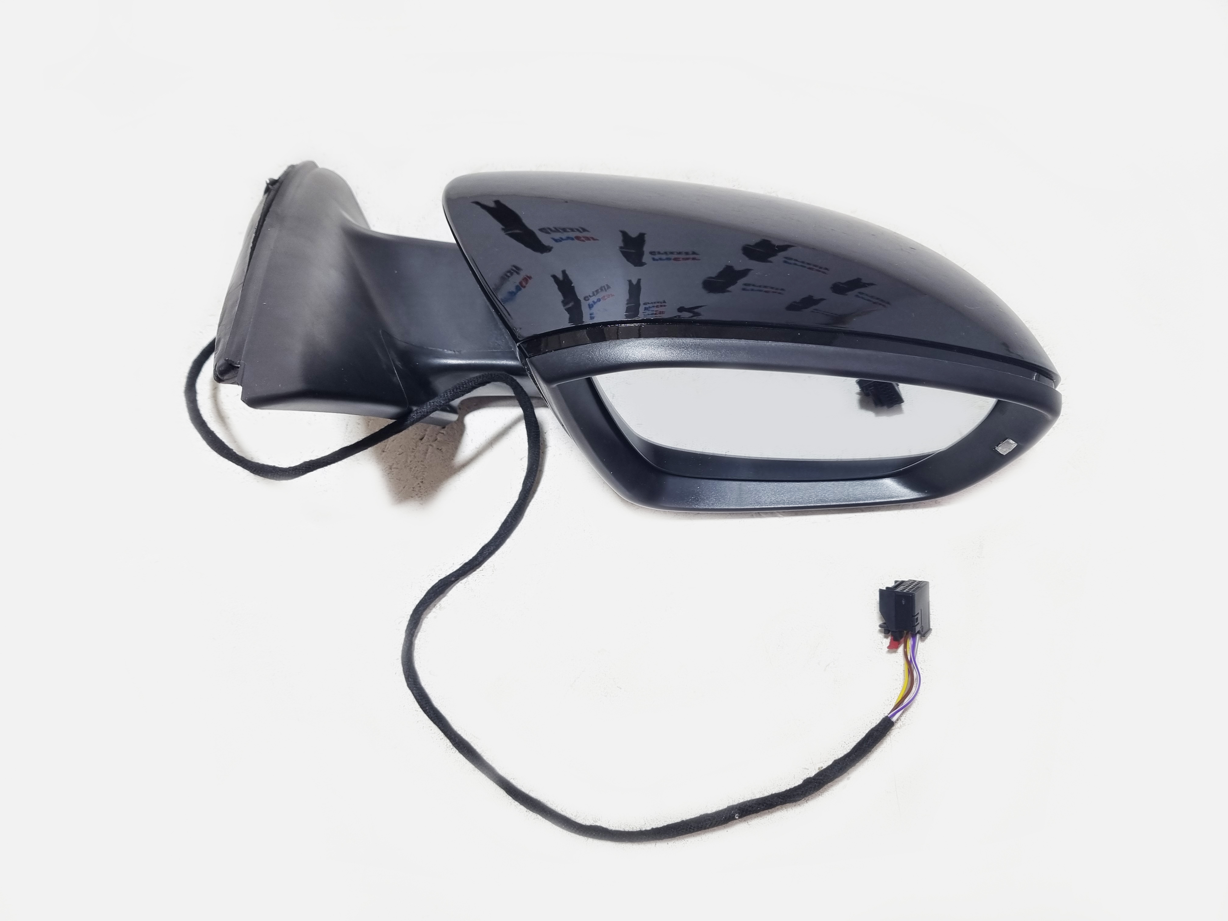 Skoda Octavia A7 2013-2023 зеркало правое 6 PIN