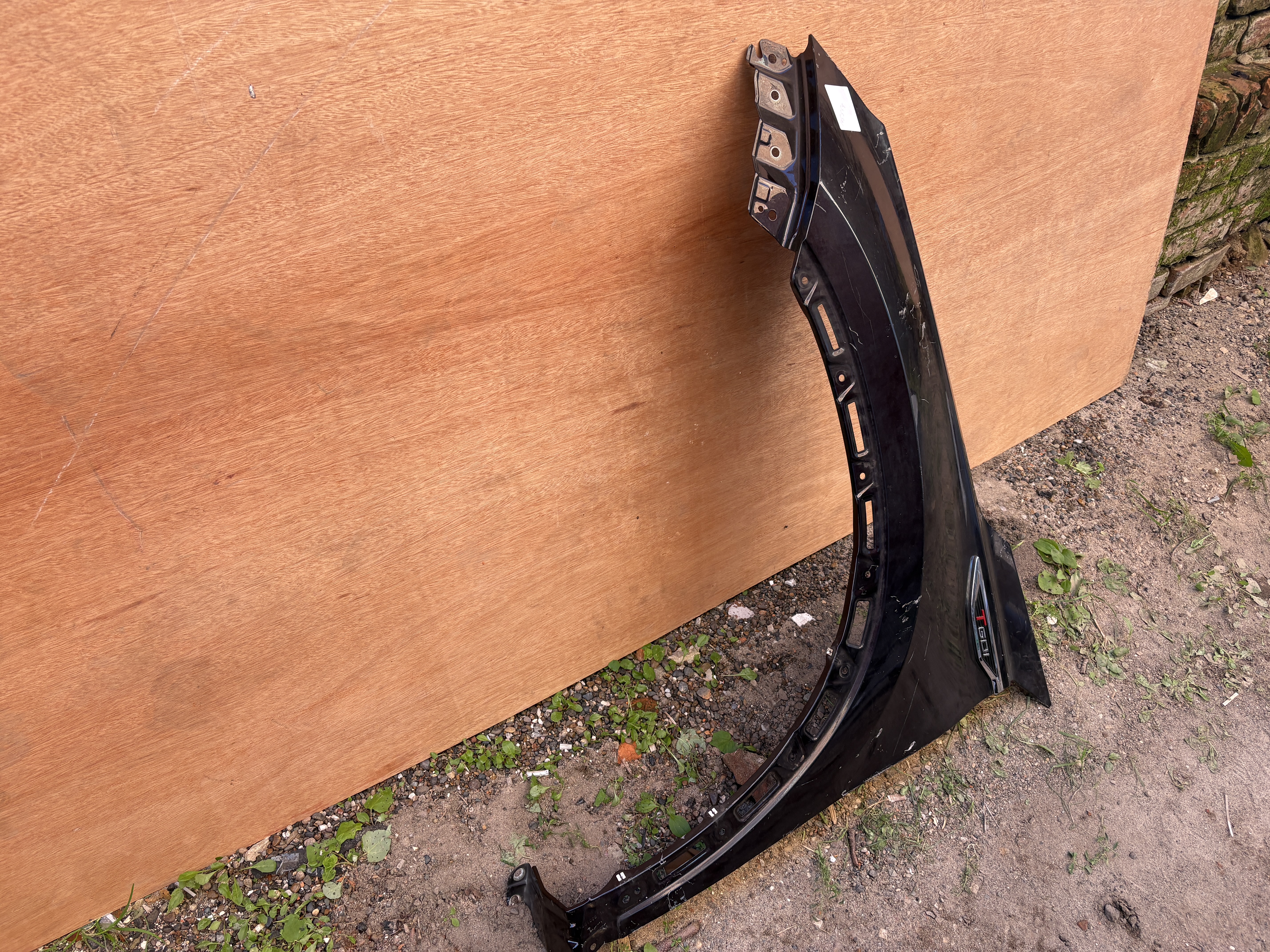 крыло левое переднее Chery Tiggo 8 PRO MAX