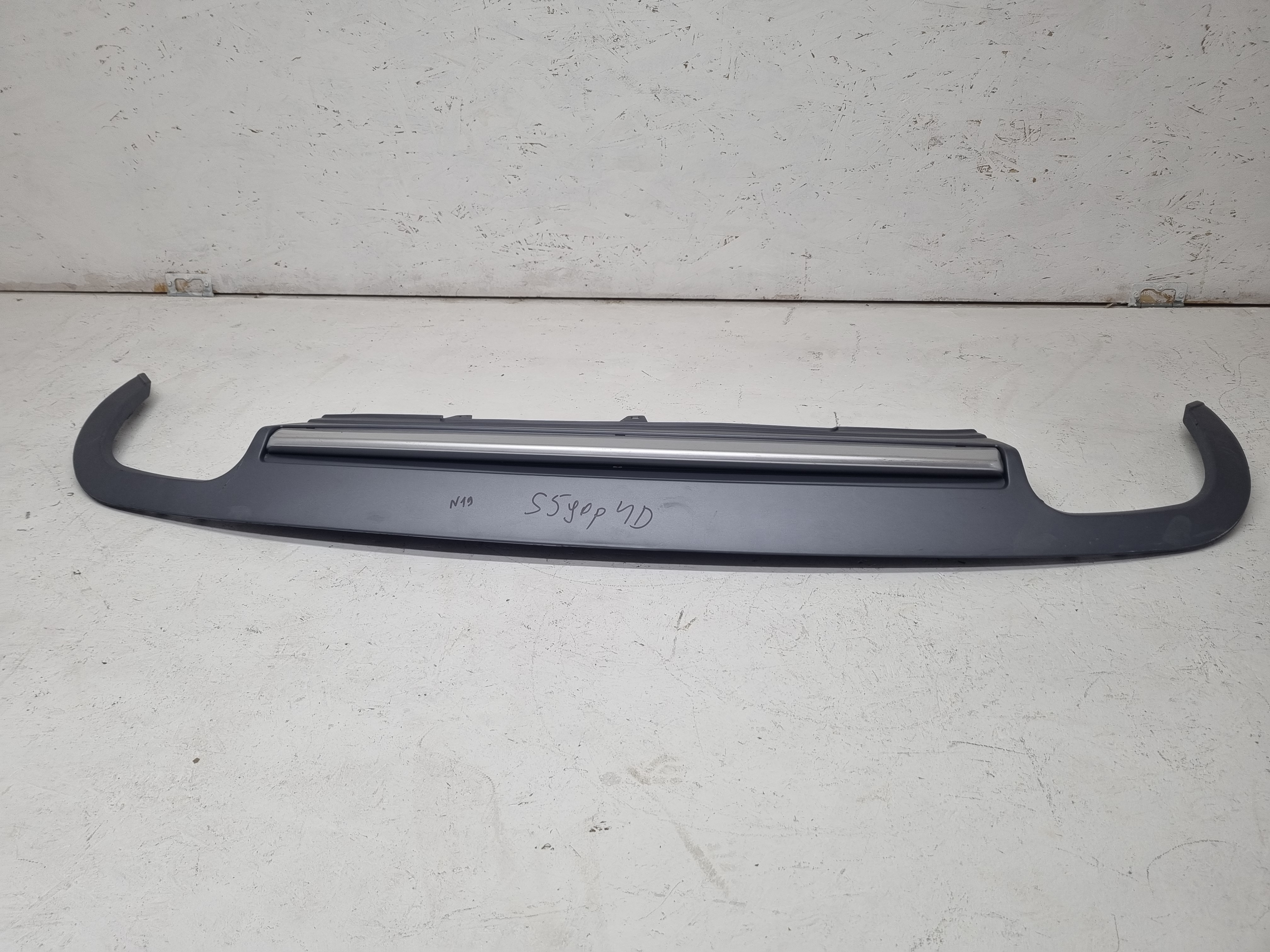 Дефект 19 Audi A5 8T дорестайлинг диффузор S5 в обычный бампер лифтбек