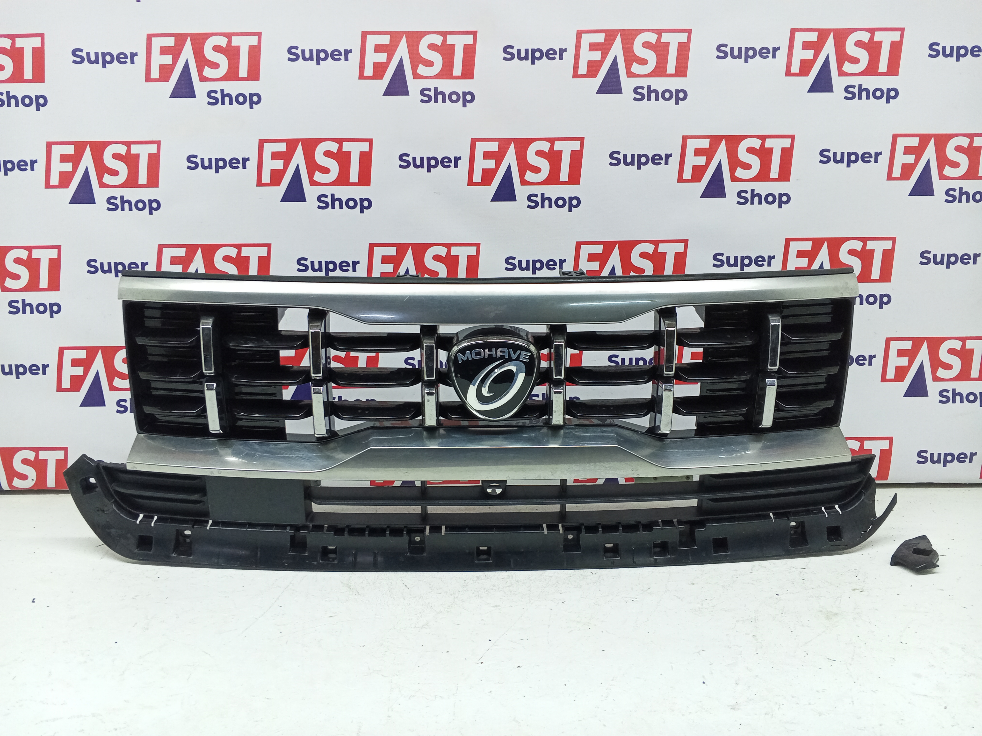 Kia Mohave 2019-2024 решетка радиатора