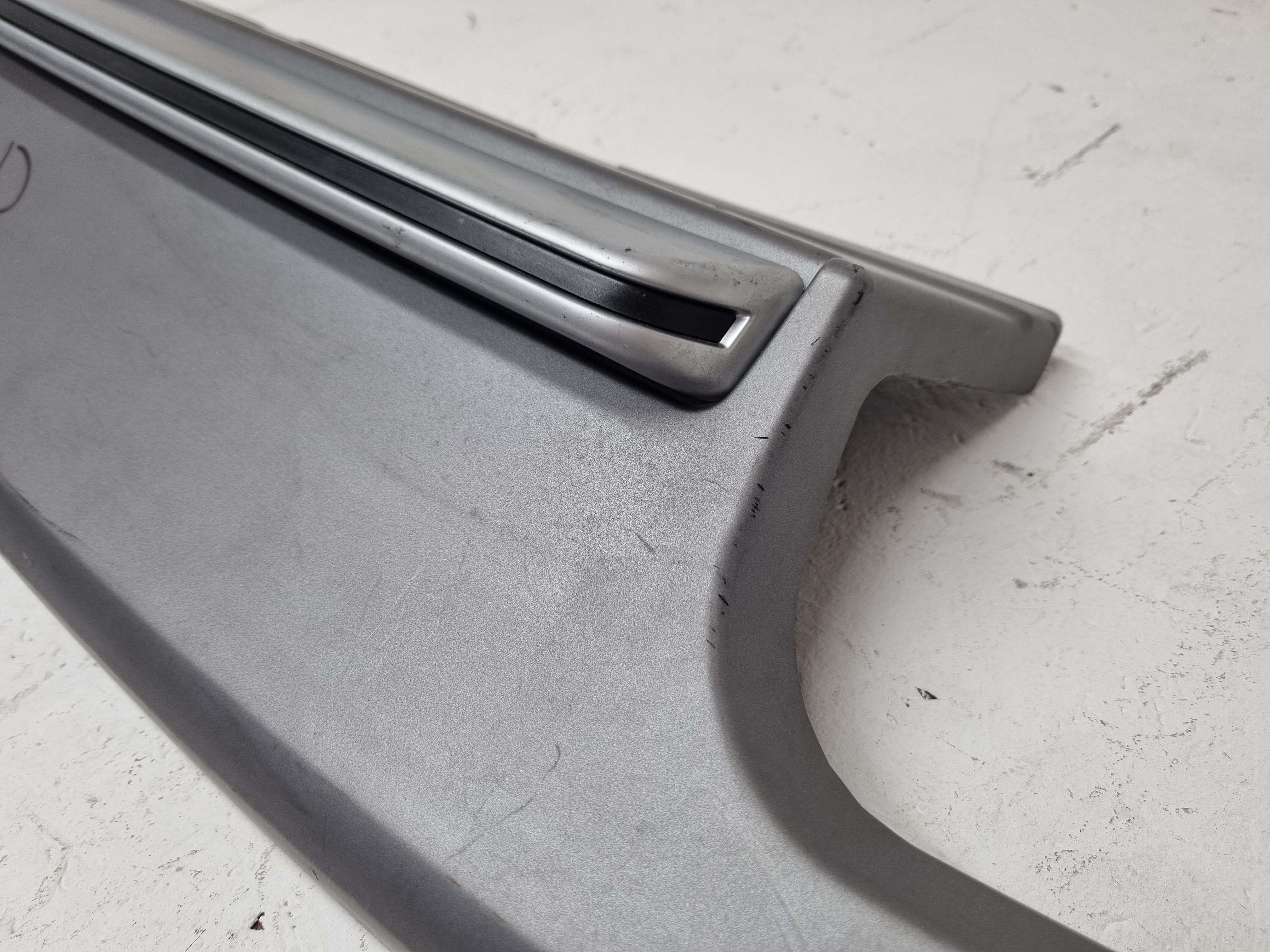 Дефект 2 Audi A5 8T рестайлинг S5 диффузор в обычный бампер купе