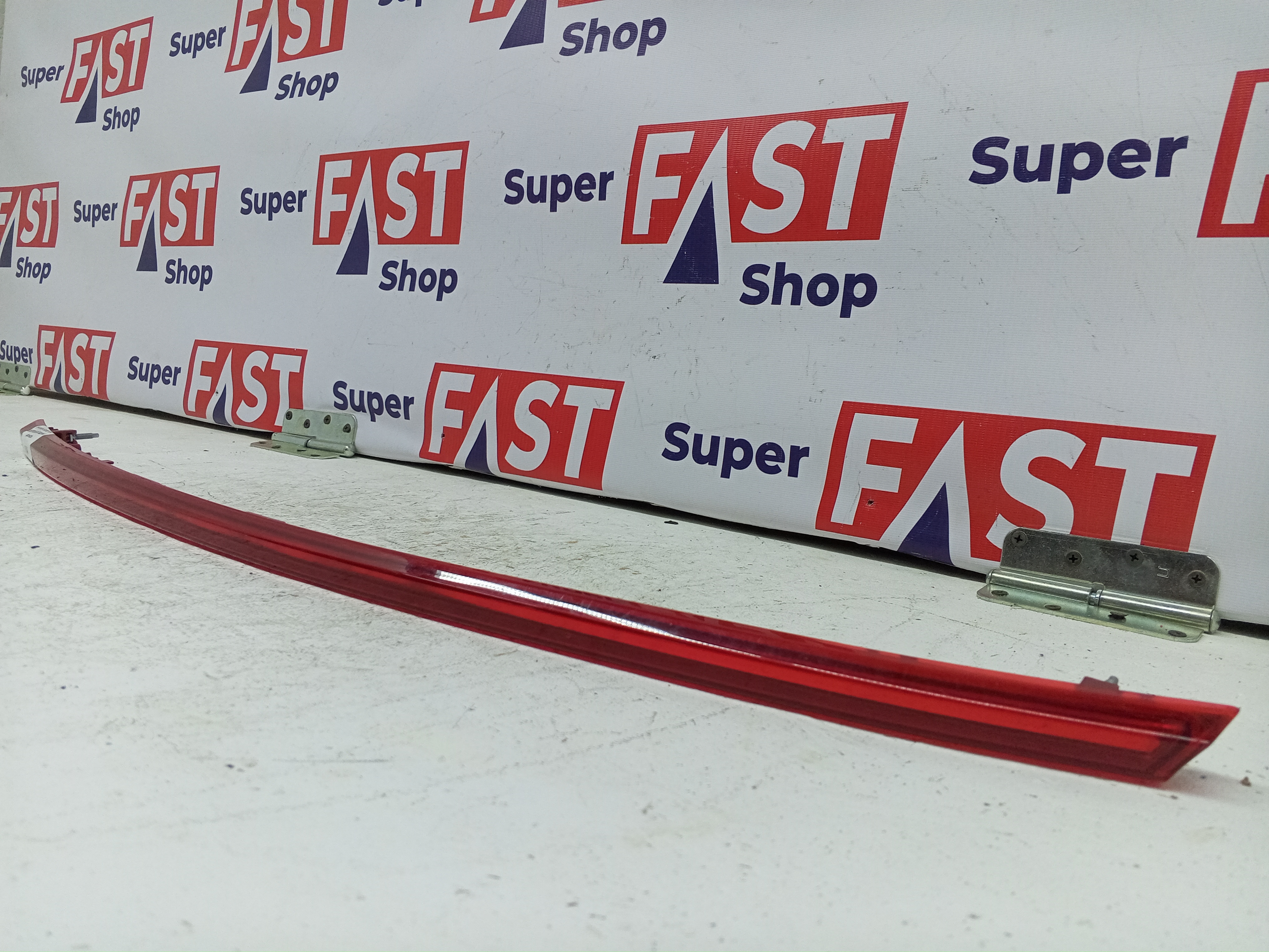 Hyundai Santa Fe 4 центральный задний фонарь