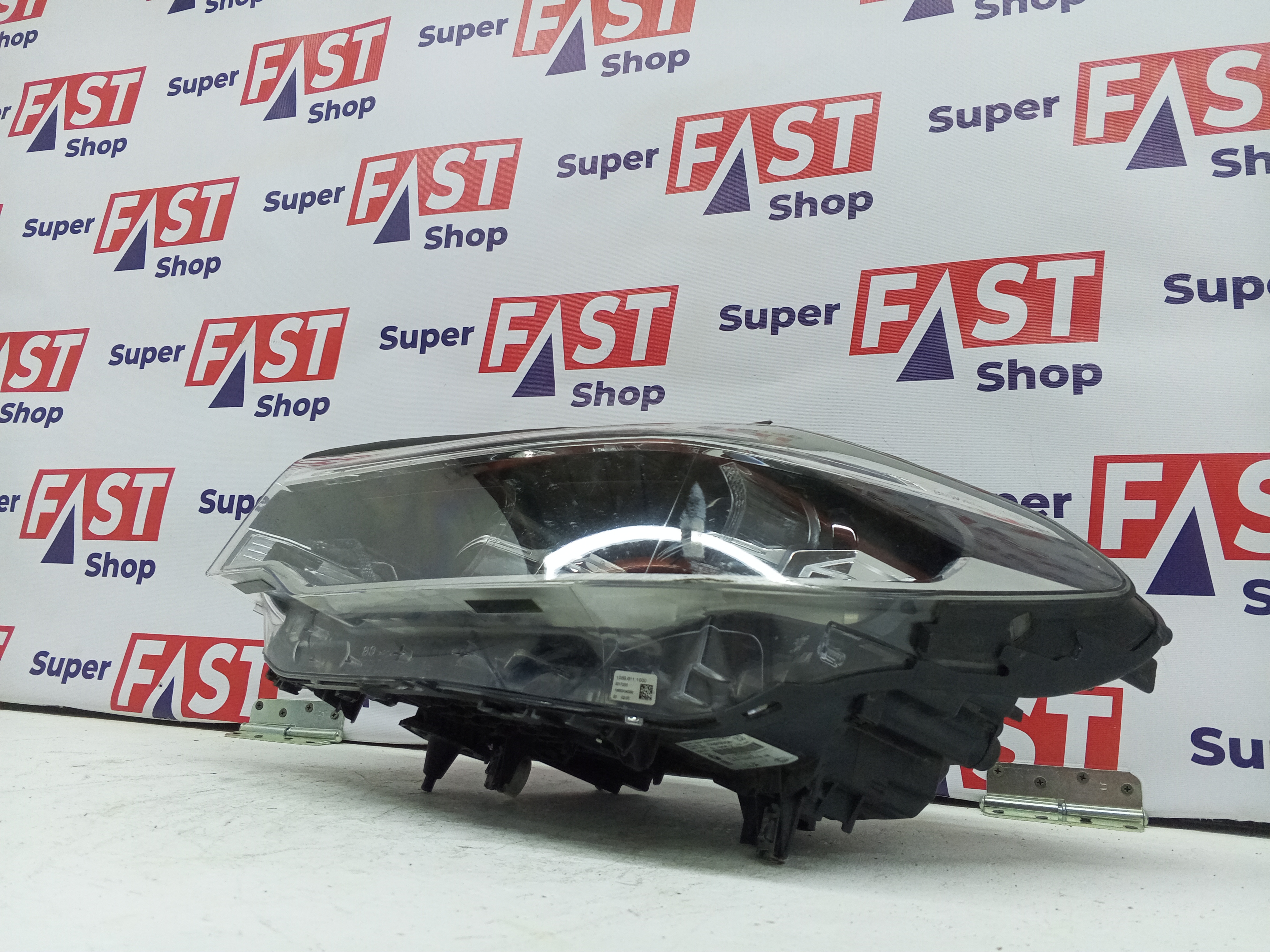 левая фара BMW 5 G30 Adaptive LED