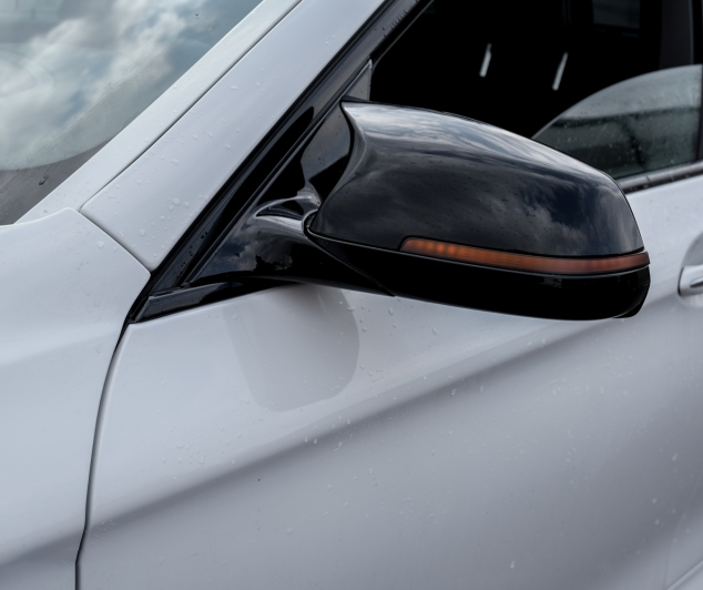 BMW F10 рестайлинг накладки крышки зеркал M