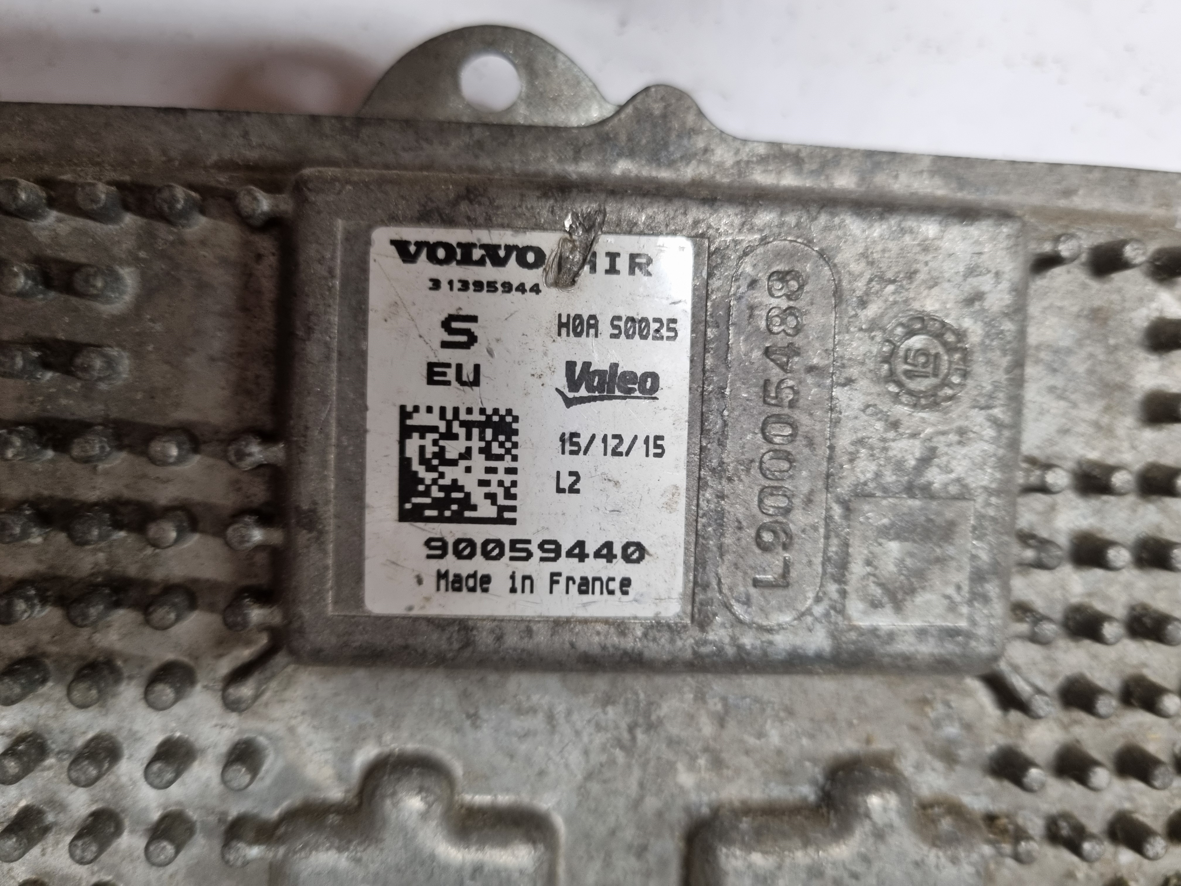 Volvo XC90 блок управления фарой LED 90059440