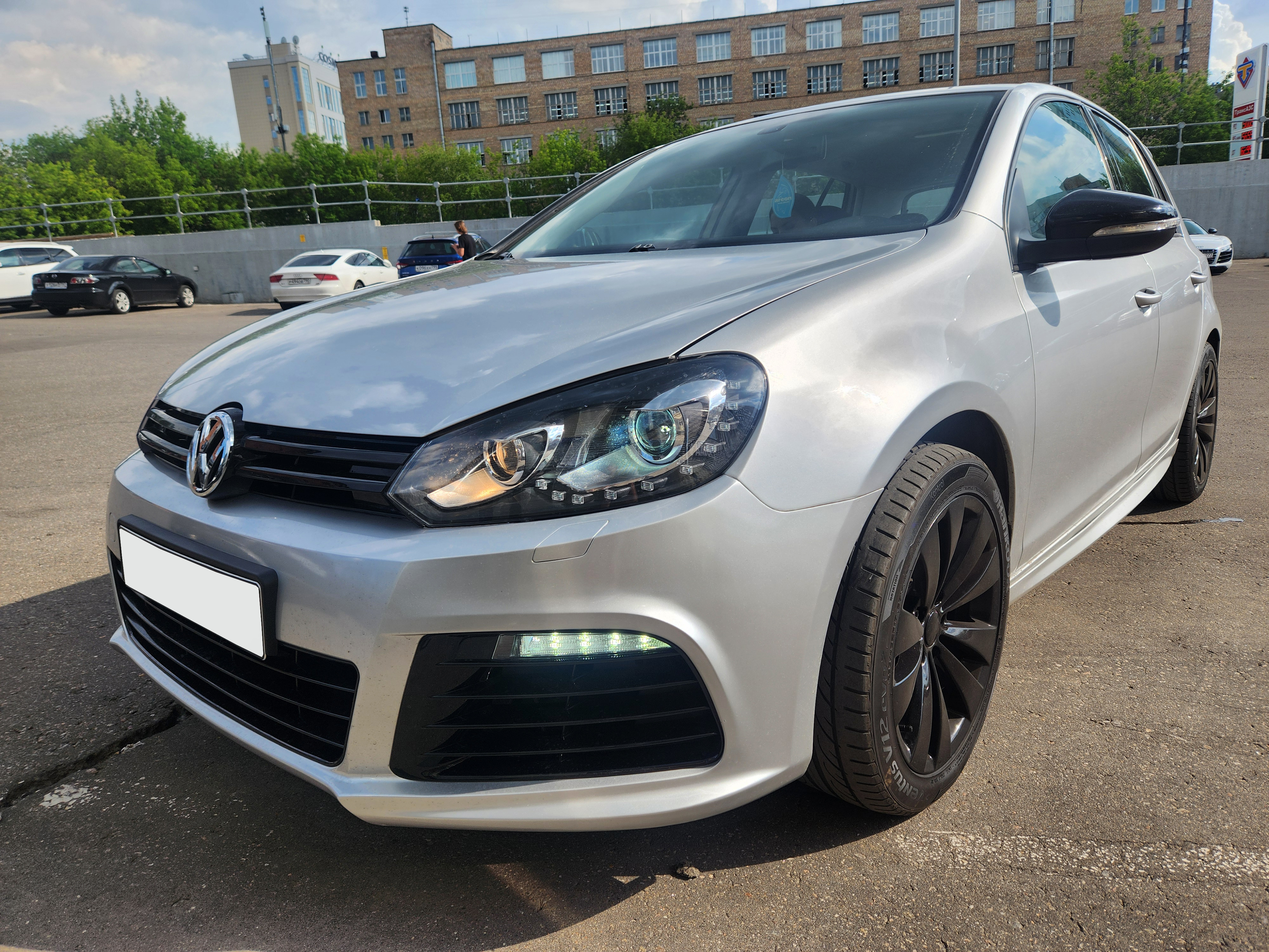 Volkswagen Golf 6 2008-2012 комплект дхо LED птф